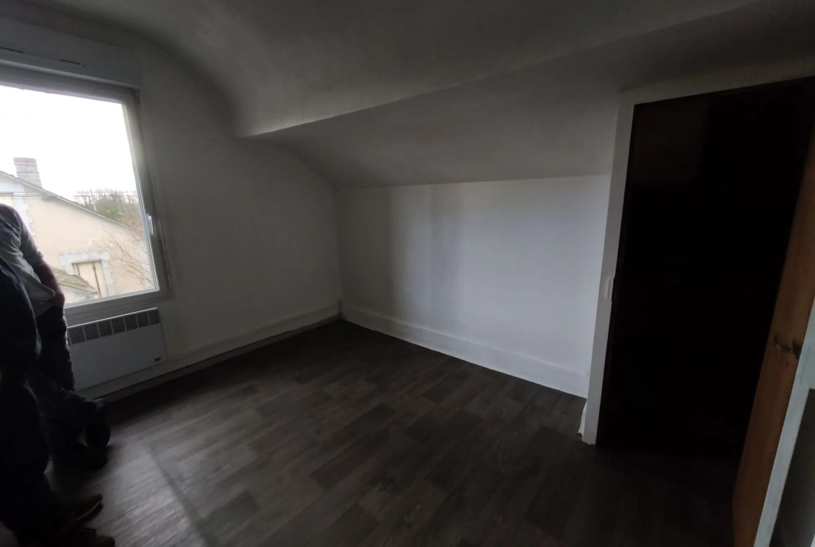 Maison rénovée avec 2 chambres à Segré-en-Anjou-Bleu - Idéal primo-accédant ou investisseur 