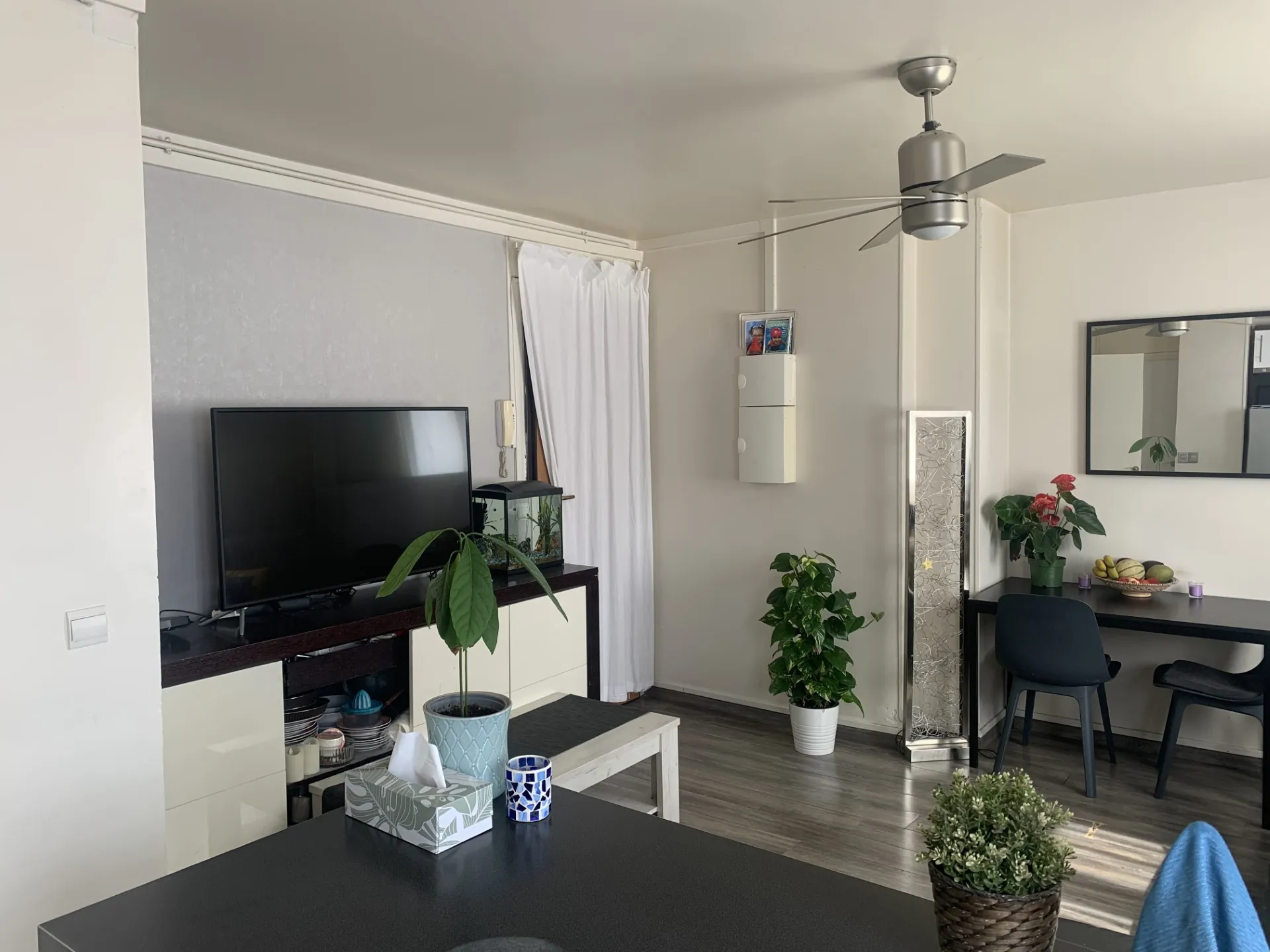 Appartement 2 pièces lumineux à Courbevoie avec cave et ascenseur 