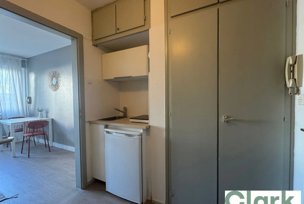 Appartement T1 meublé à Strasbourg - Quartier Quai Mulenheim 
