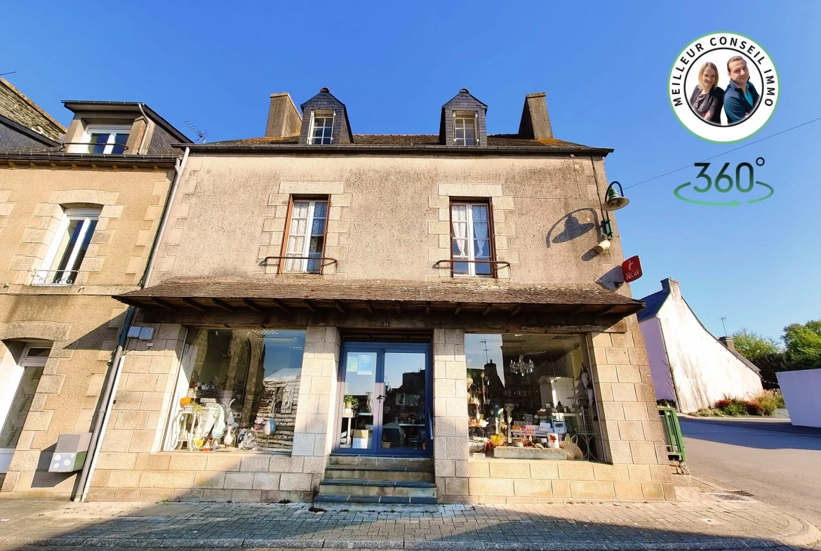 Immeuble mixte à Guerlédan avec habitation et local commercial à vendre 