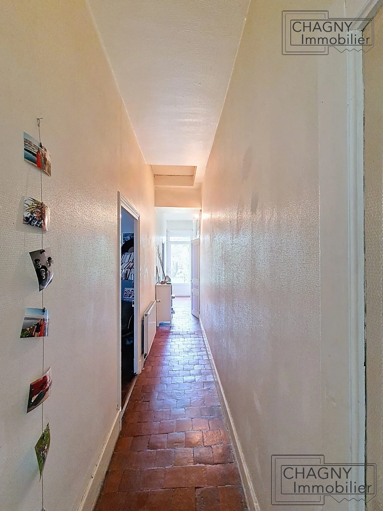 Maison à vendre à Nolay avec caves, jardin et grange – Opportunité rare 