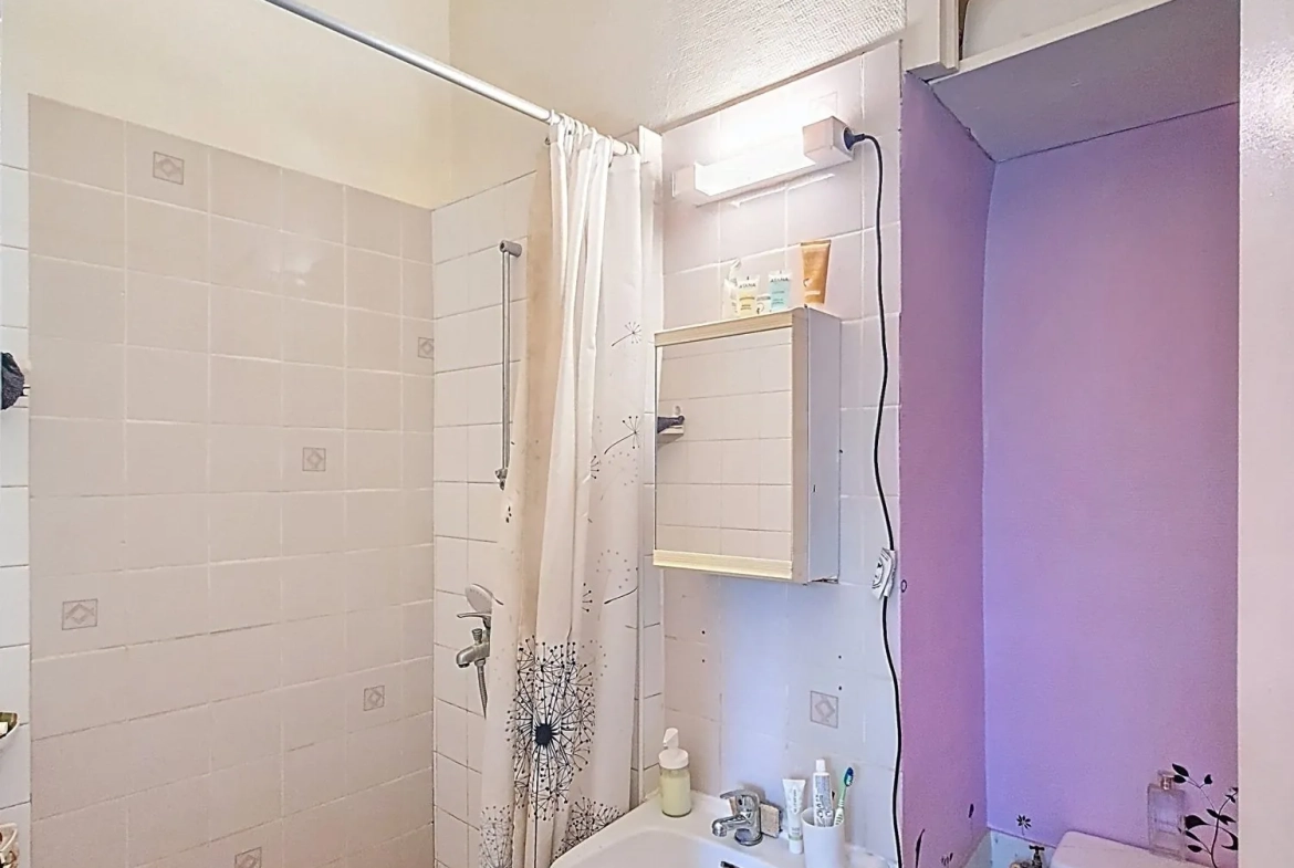 Maison à vendre à Nolay avec caves, jardin et grange – Opportunité rare 