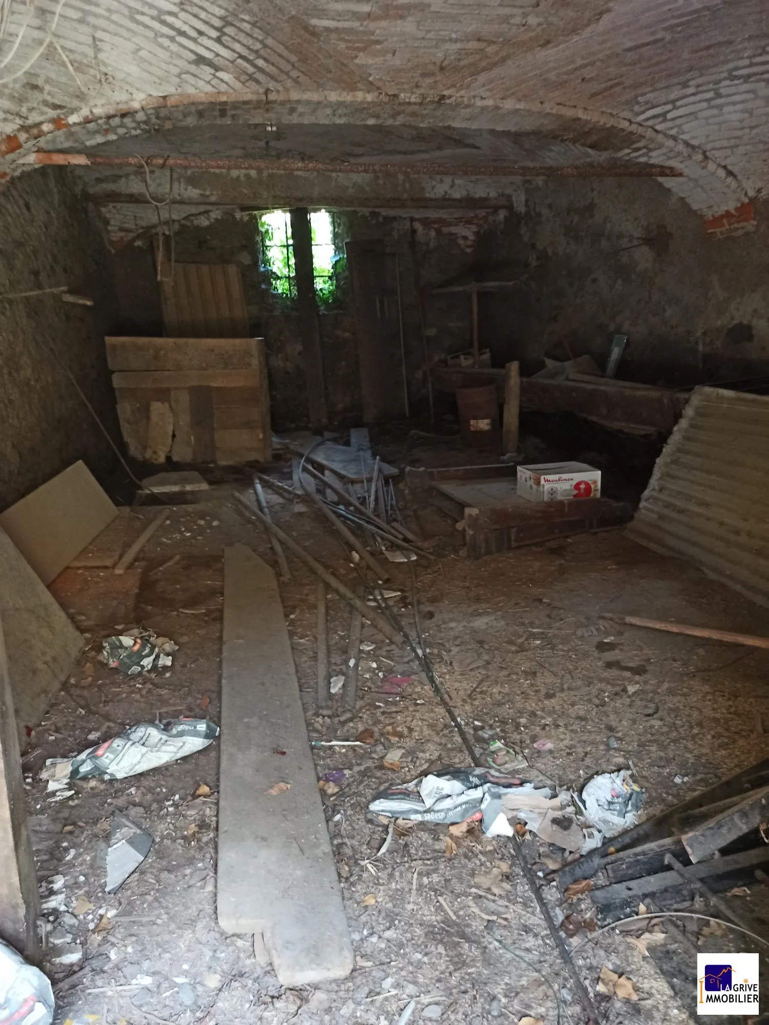 Rare appartement T4 rénové avec dépendances à La Chapelle, Maurienne 