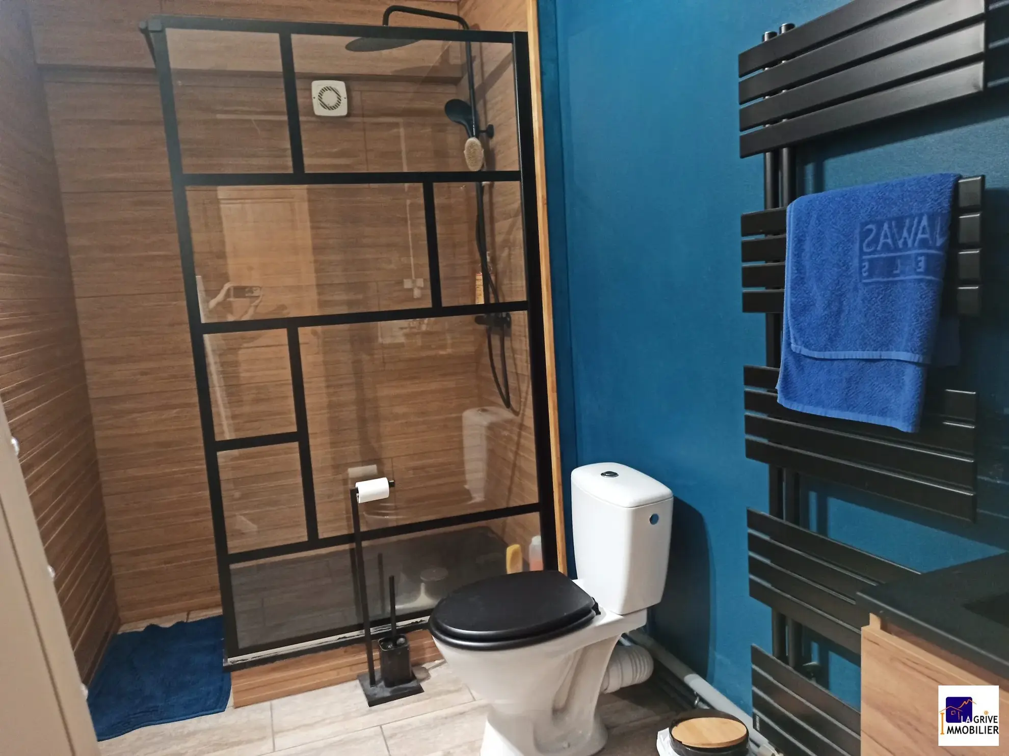 Rare appartement T4 rénové avec dépendances à La Chapelle, Maurienne 