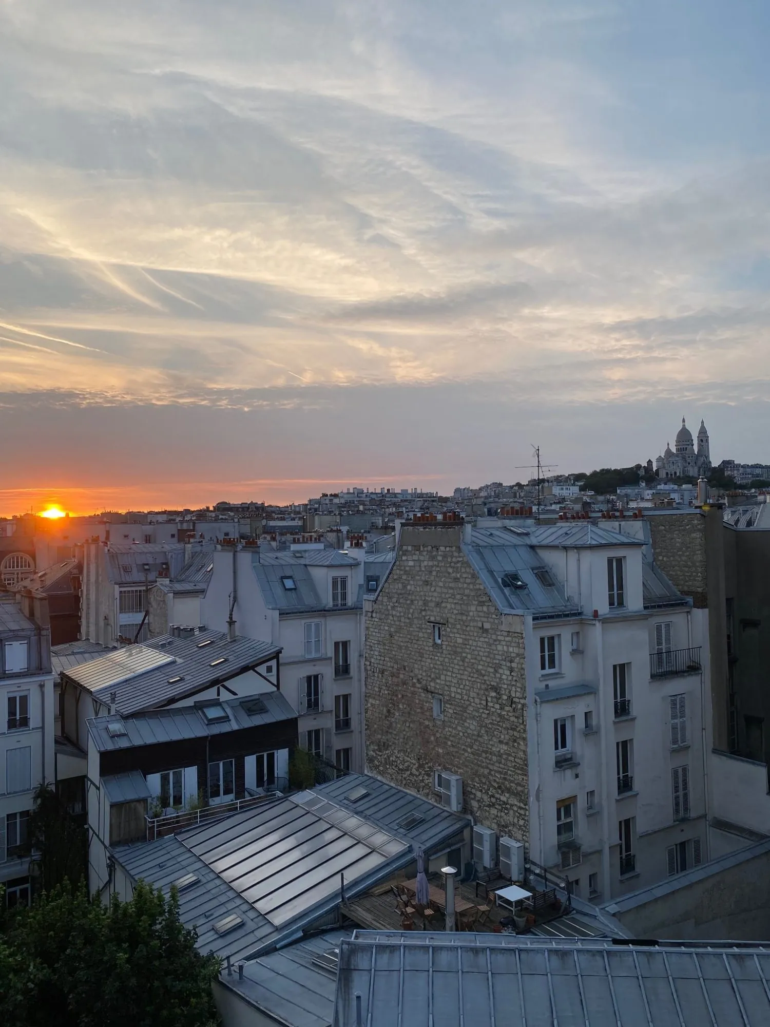 Studio de 13 m² à vendre dans le quartier Saint Vincent de Paul à Paris 10ème 