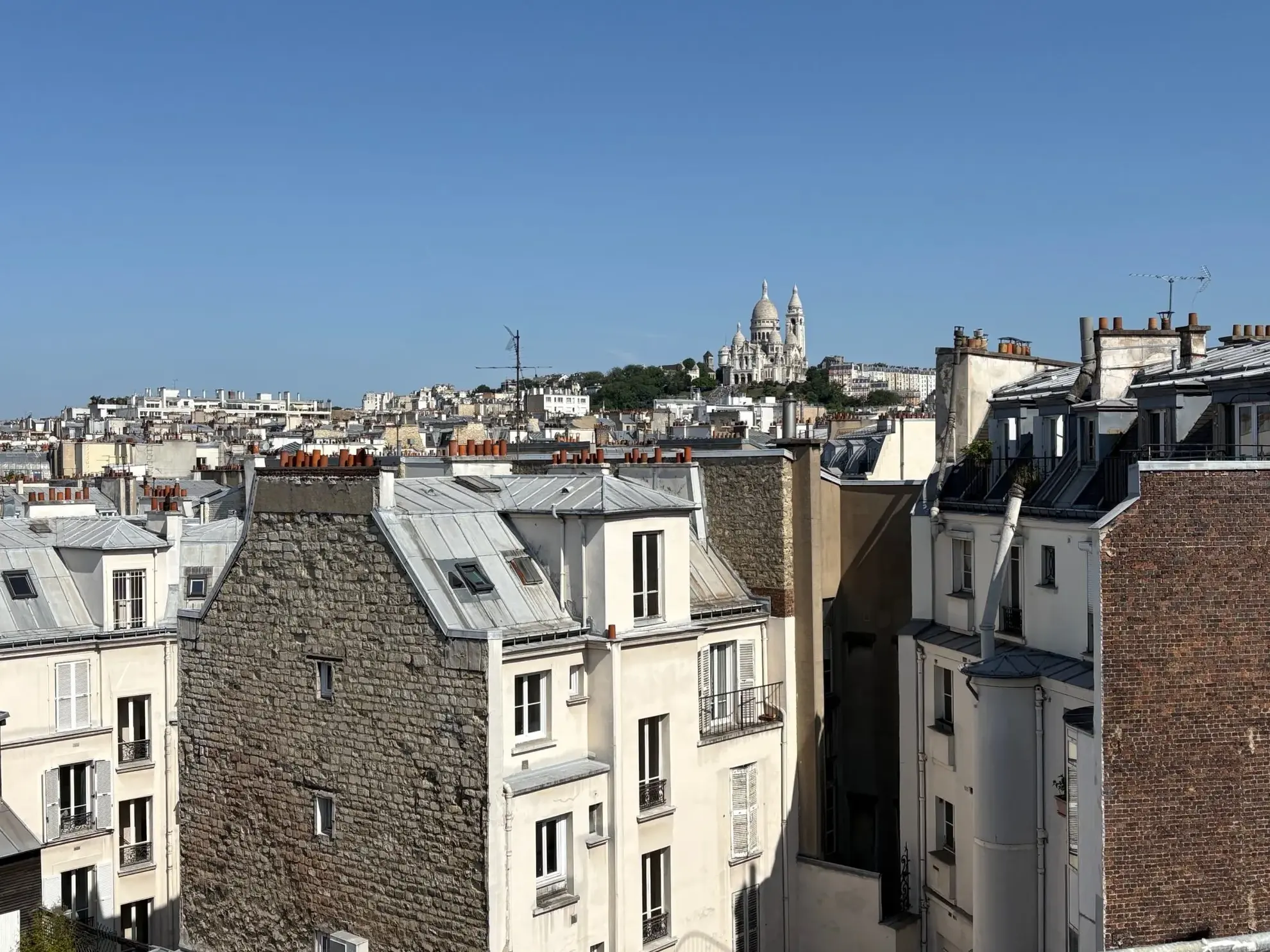 Studio de 13 m² à vendre dans le quartier Saint Vincent de Paul à Paris 10ème 