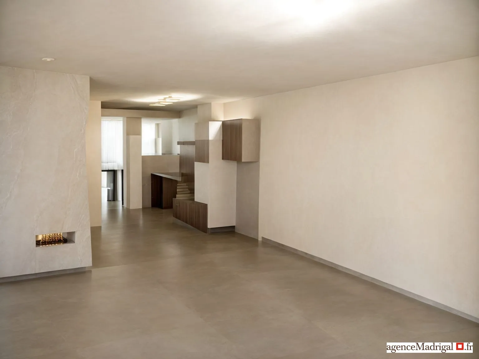 Appartement T2 à vendre à Voiron centre, idéal investisseur, faible charges, balcon, bon état 