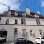 À vendre à Dijon : plateau de 60m² à aménager dans un immeuble ancien