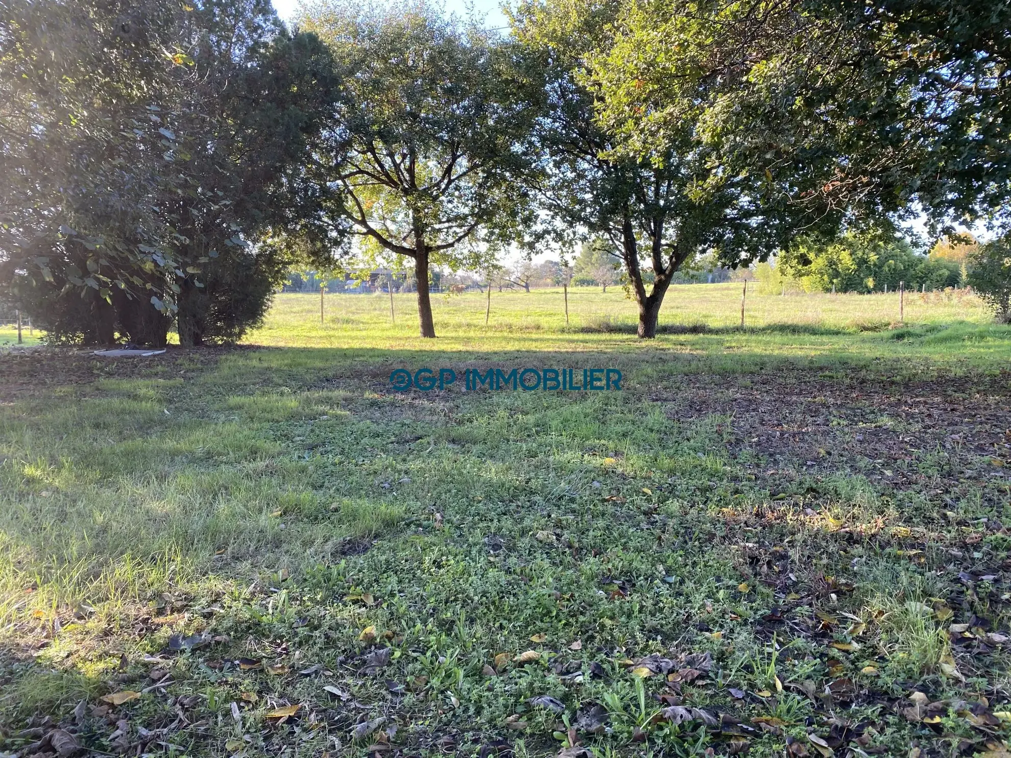 Terrain constructible de 913 m² à Castelnau-d'Estrétefonds, proche Toulouse 