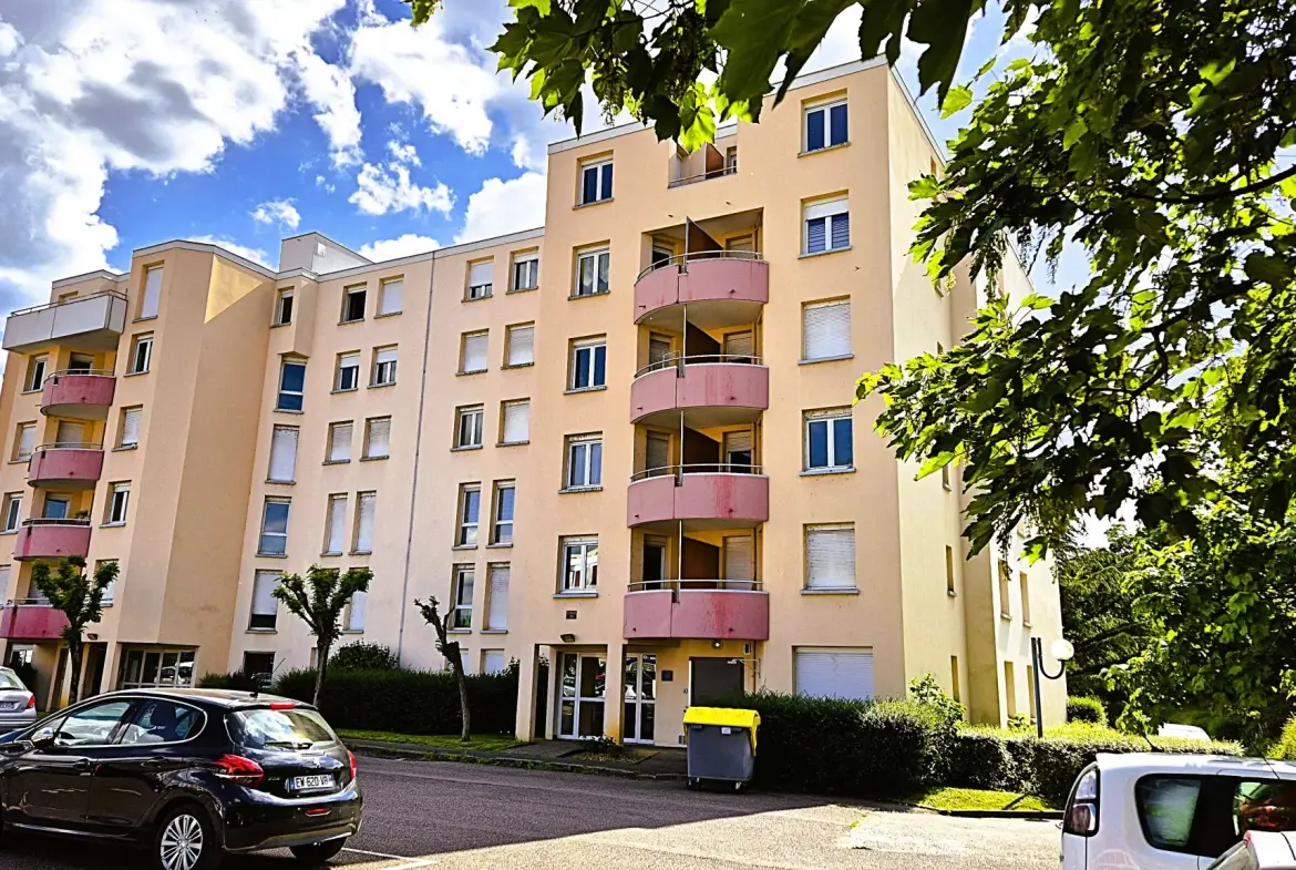Appartement T1 rénové de 32 m² à Besançon – Calme et lumineux 