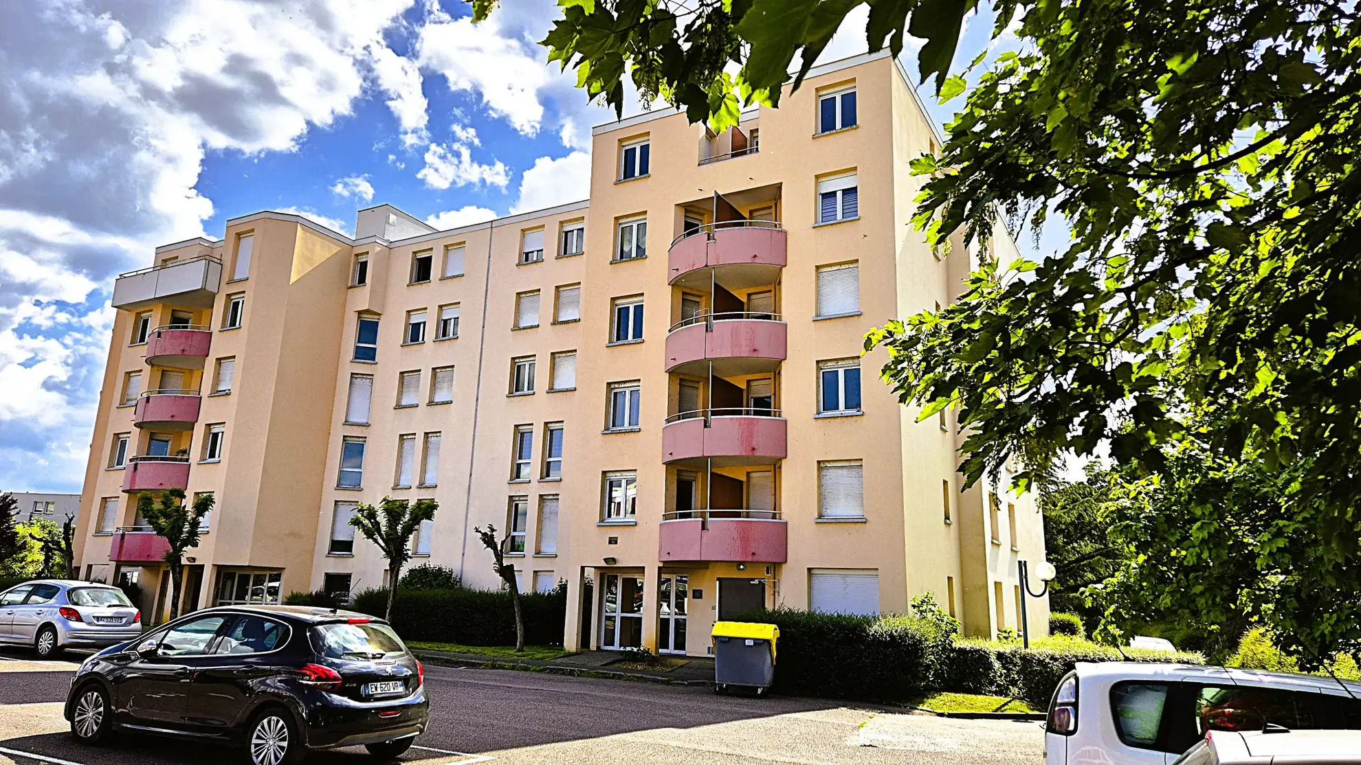 Appartement T1 rénové de 32 m² à Besançon – Calme et lumineux 