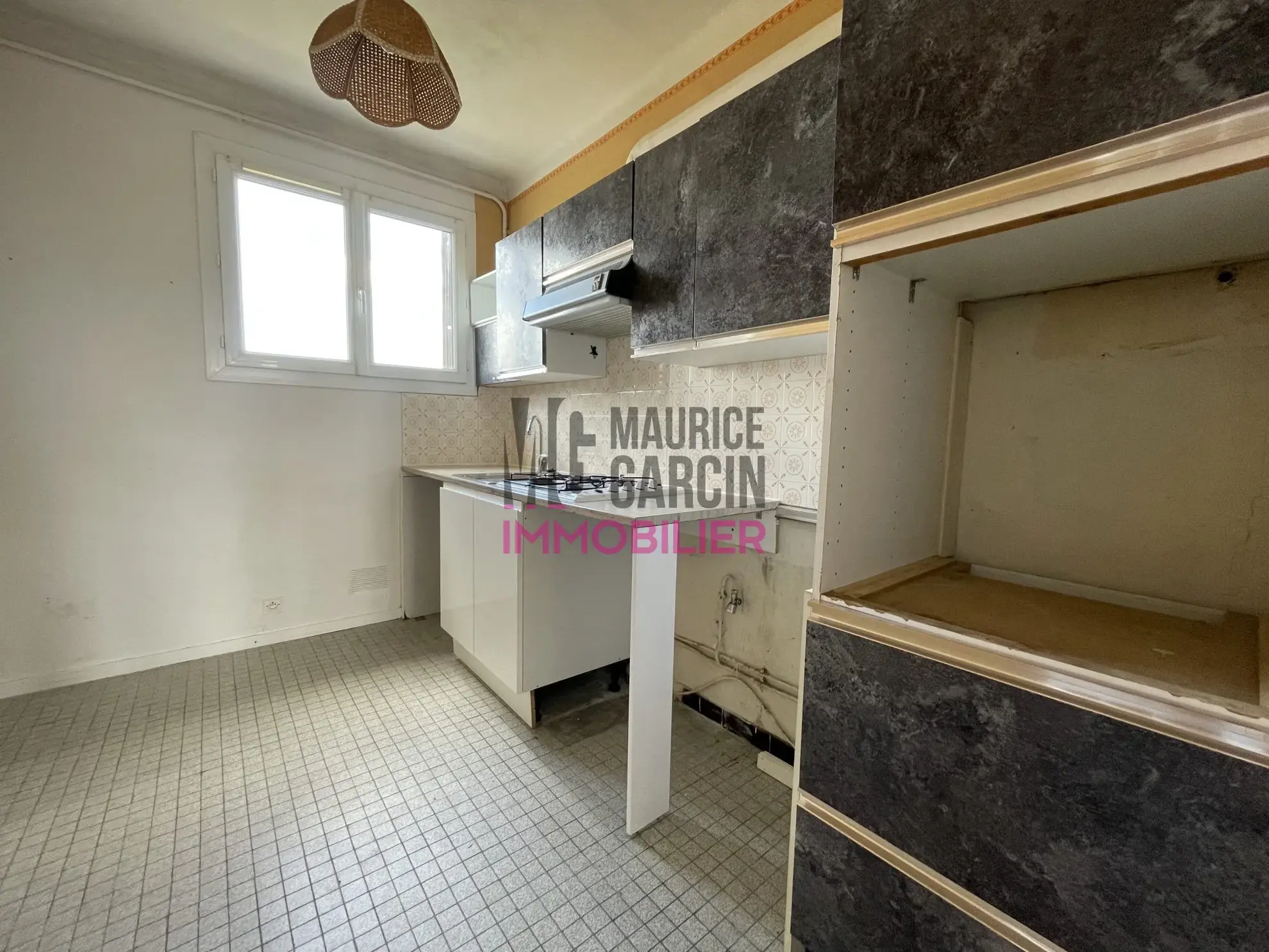 Appartement T3 avec balcon de 17 m² à vendre à Carpentras - Investissement ou résidence principale 