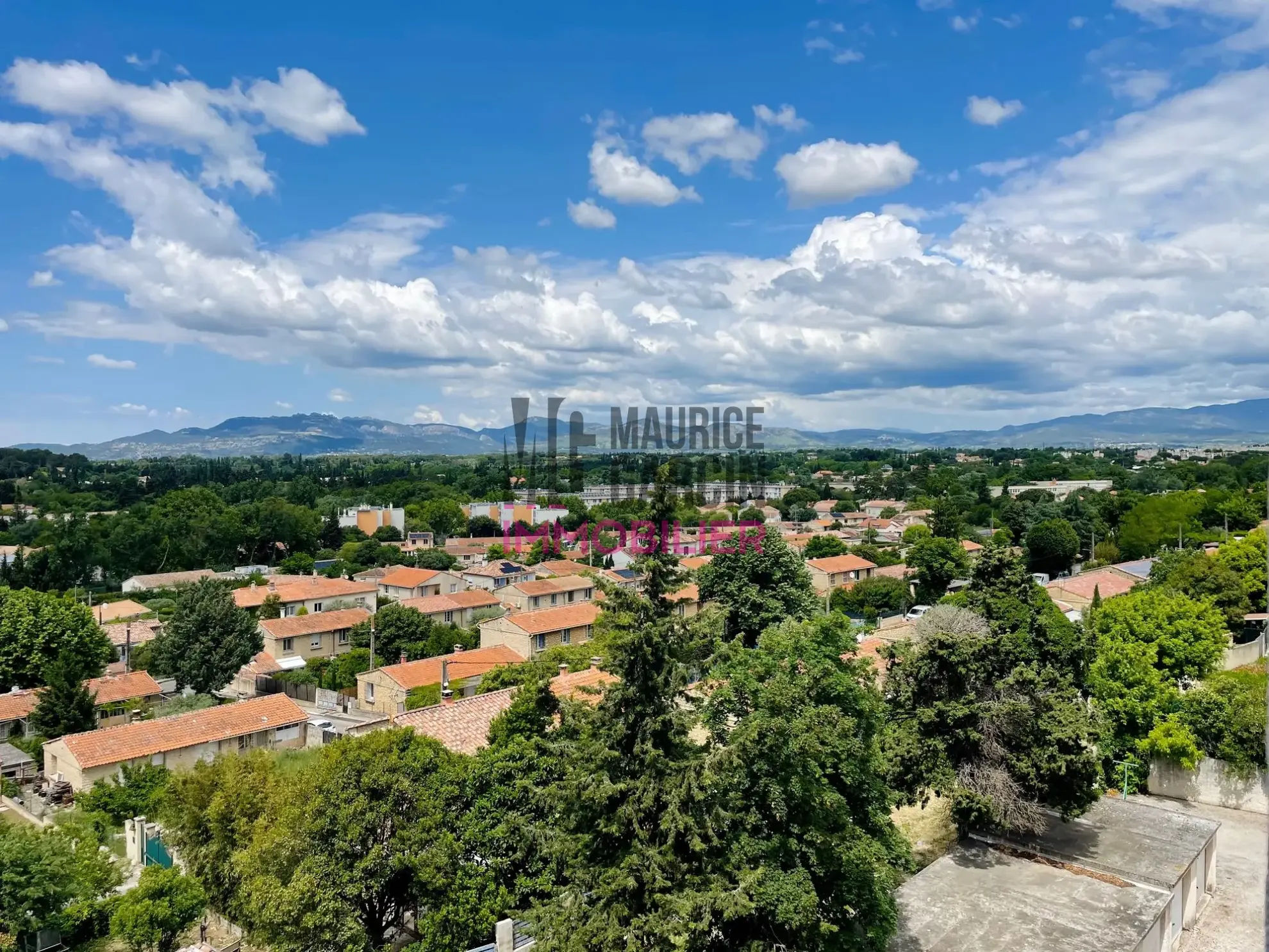 Appartement T3 avec balcon de 17 m² à vendre à Carpentras - Investissement ou résidence principale 