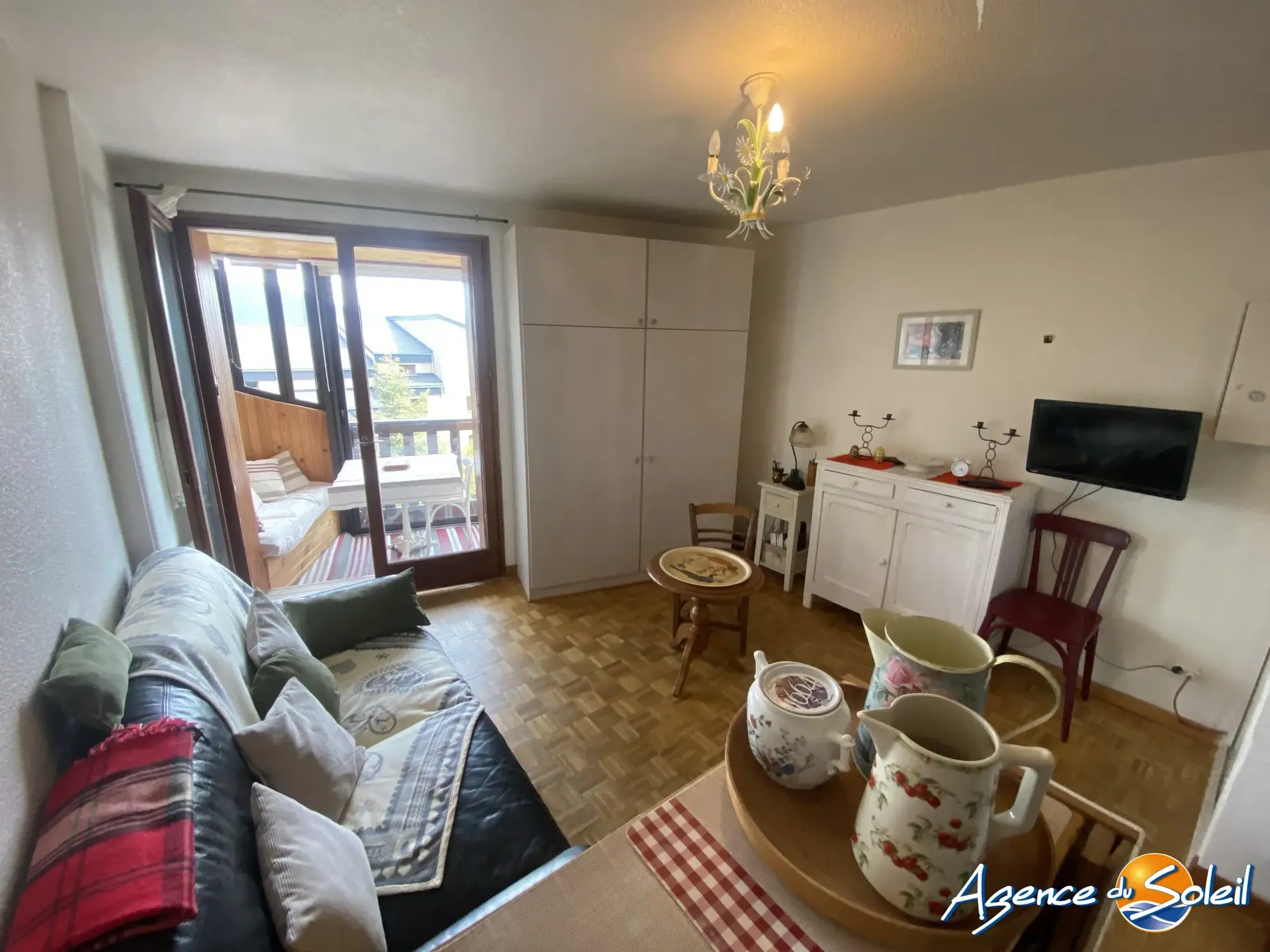 séjour Studio meublé avec garage et vue montagne à Les Angles - 20.4m² 