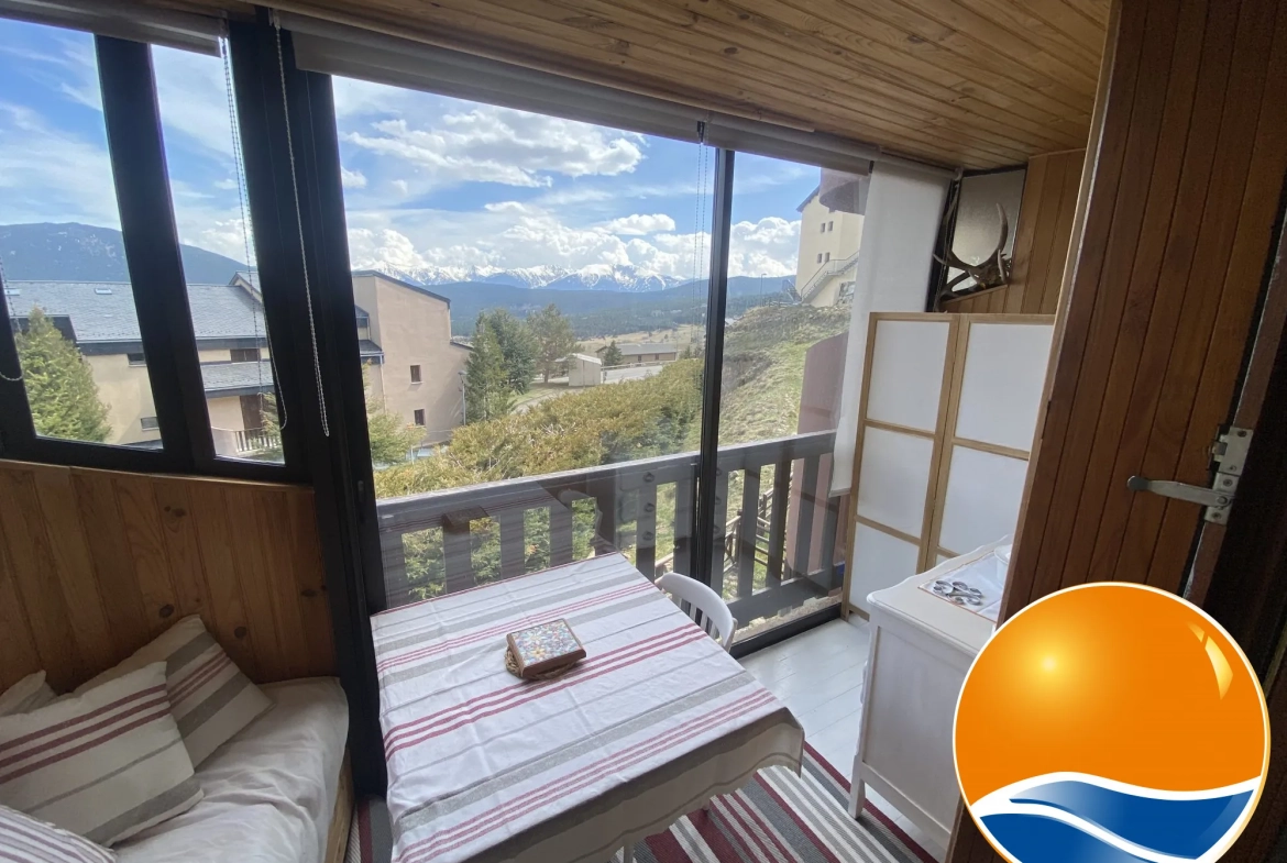 Loggia Studio meublé avec garage et vue montagne à Les Angles - 20.4m² 