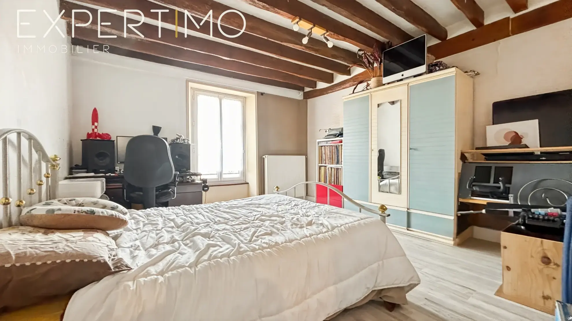 Appartement lumineux de 125 m² à Etampes avec 3 chambres, garage et potentiel de 4 chambres 