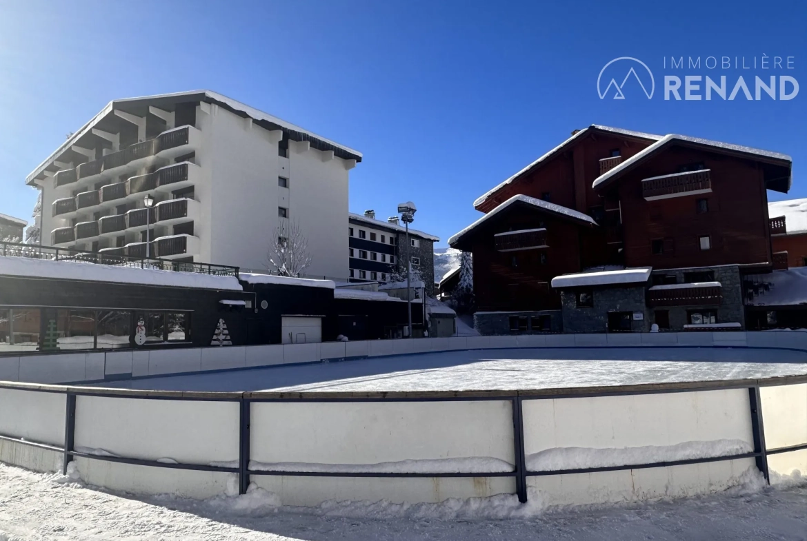 Studio à vendre au cœur des Carroz d'Arâches avec cave et vue montagne 