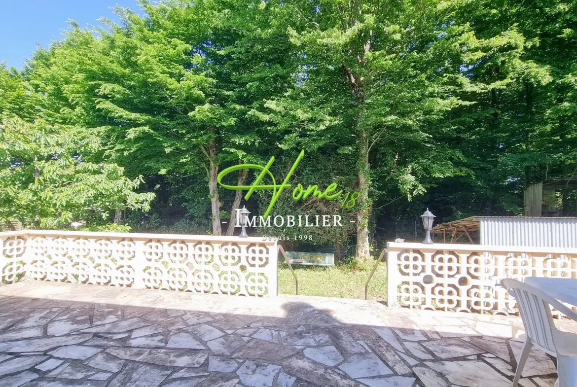 Maison à vendre à Fussy proche Bourges avec terrasse et sous-sol complet 