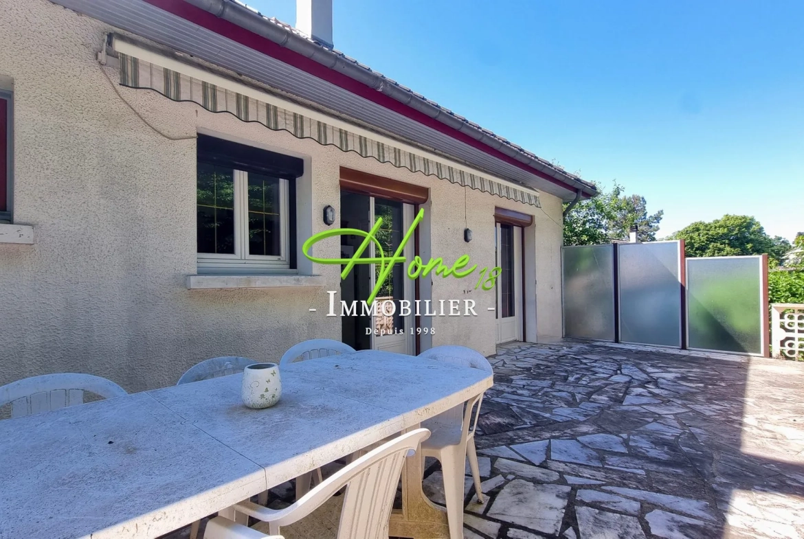 Maison à vendre à Fussy proche Bourges avec terrasse et sous-sol complet 