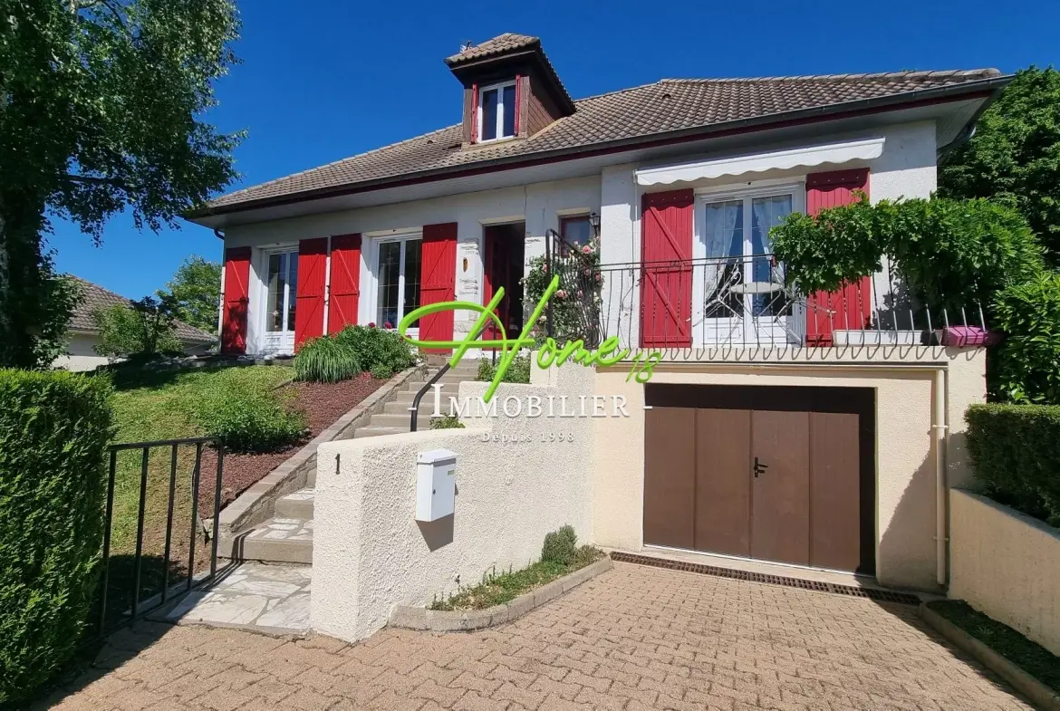 Maison à vendre à Fussy proche Bourges avec terrasse et sous-sol complet 