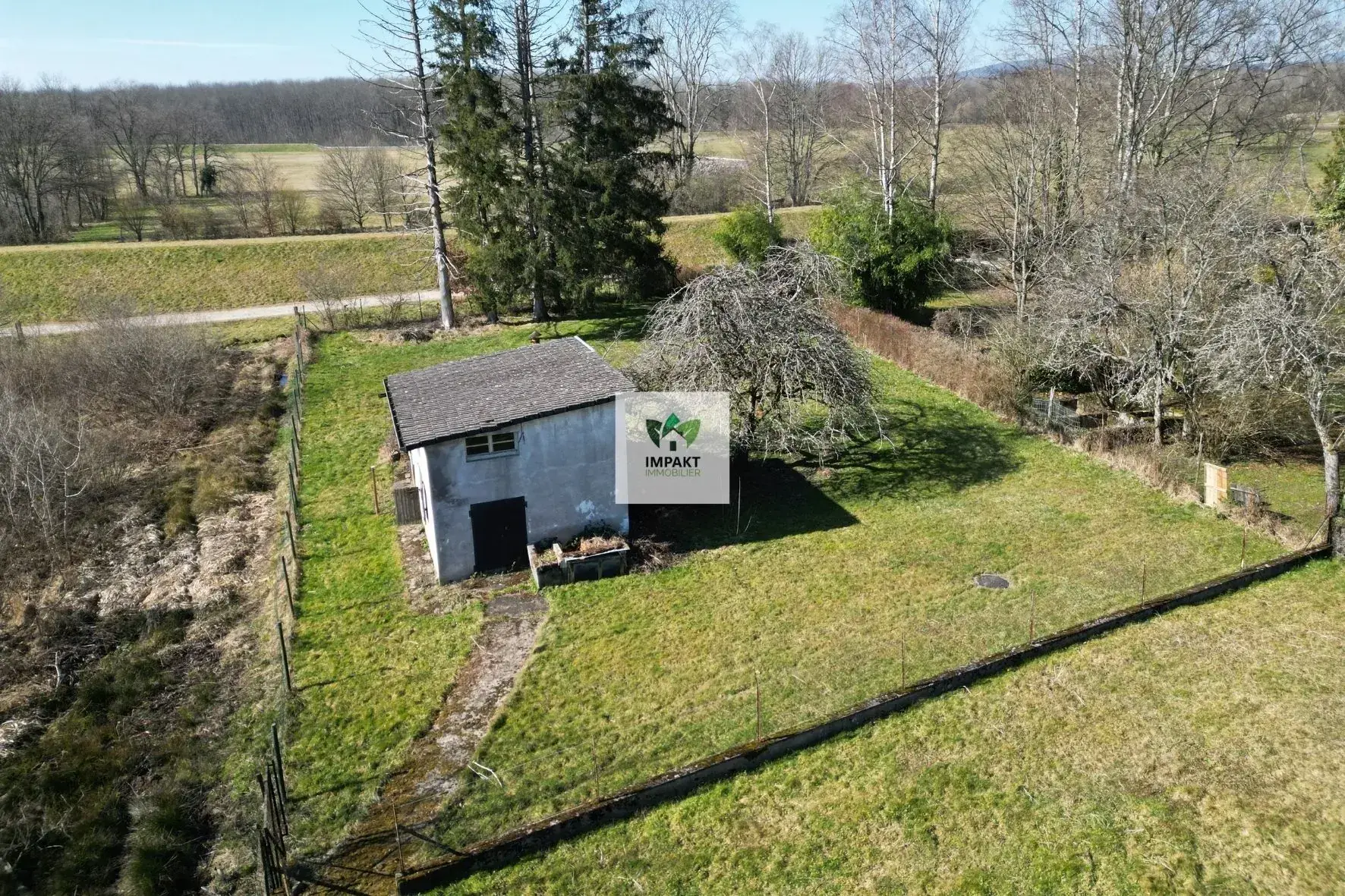 Terrain constructible à Sermamagny de 1 238 m², environnement calme et vue dégagée 