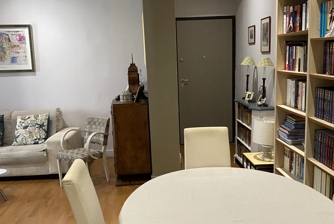 Vente appartement T3 de 74 m² à Bastia, centre-ville, lumineux avec loggia et balcon 