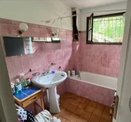 Villa avec 5 chambres à Perriers-Sur-Andelle – Vente aux enchères à partir de 45 000 € 