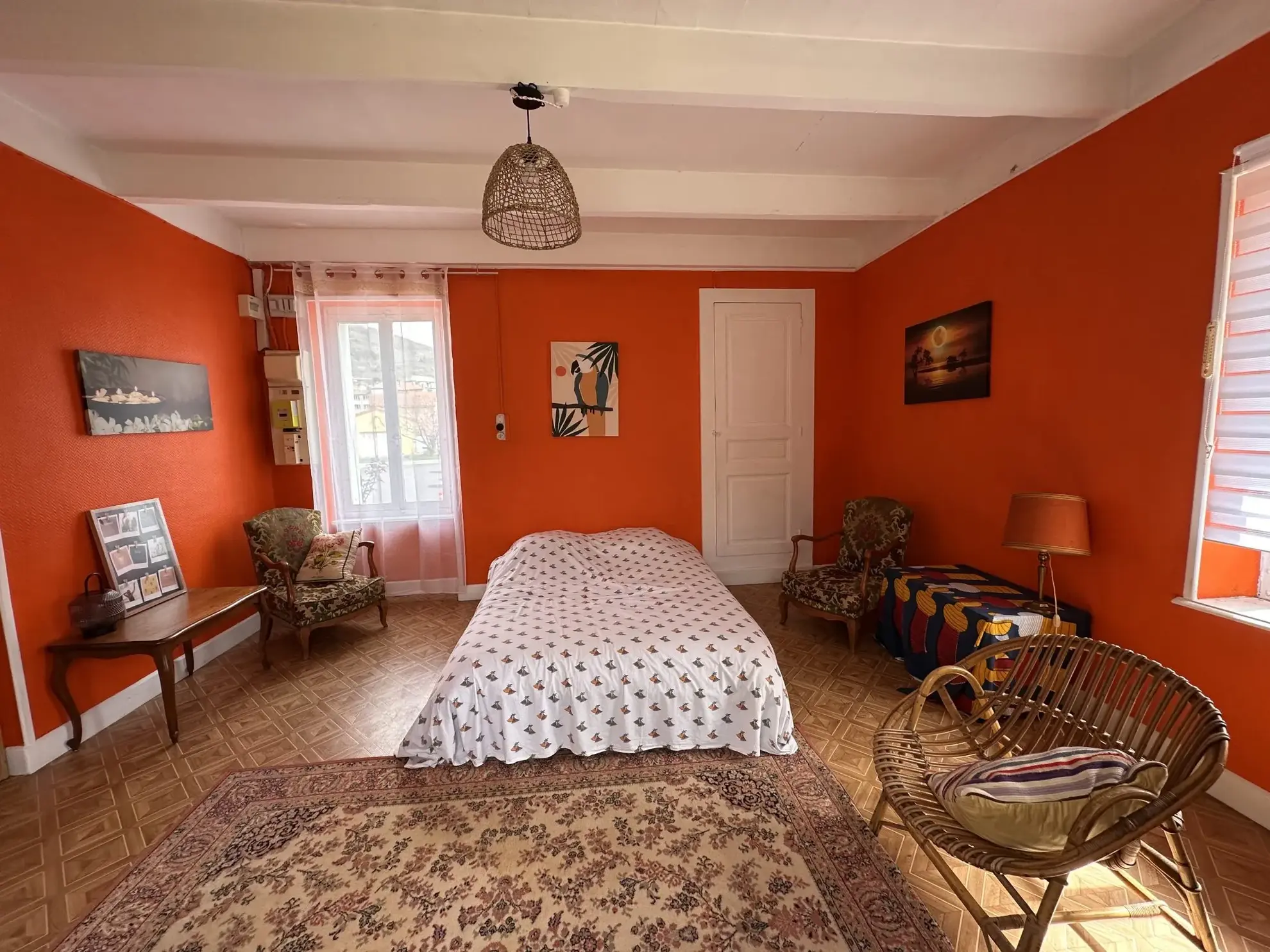 Vente maison à Massiac avec fort potentiel locatif sur grand terrain 