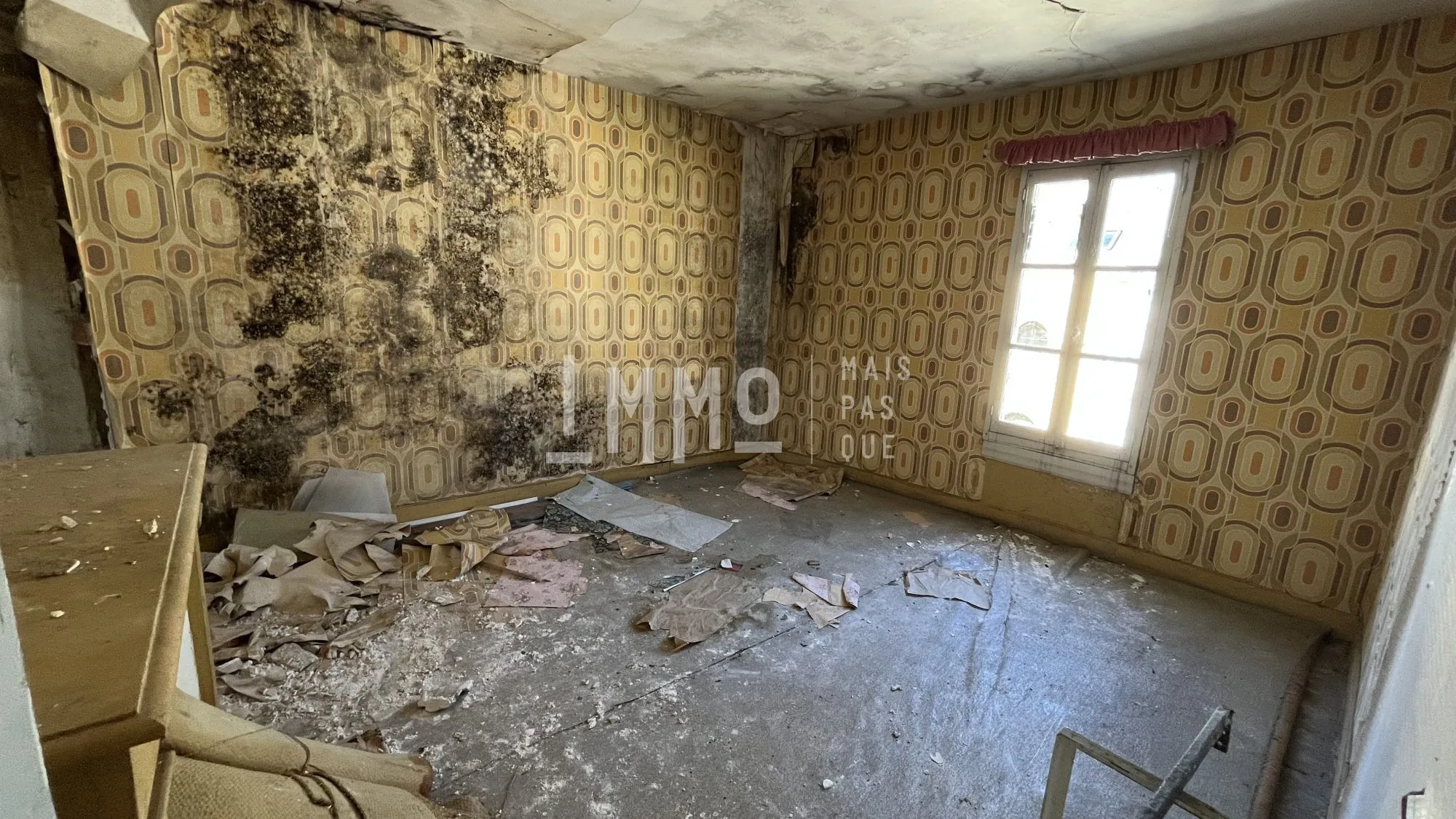 Investissez dans un lot de deux immeubles à Saint-Calais – Opportunité rare 