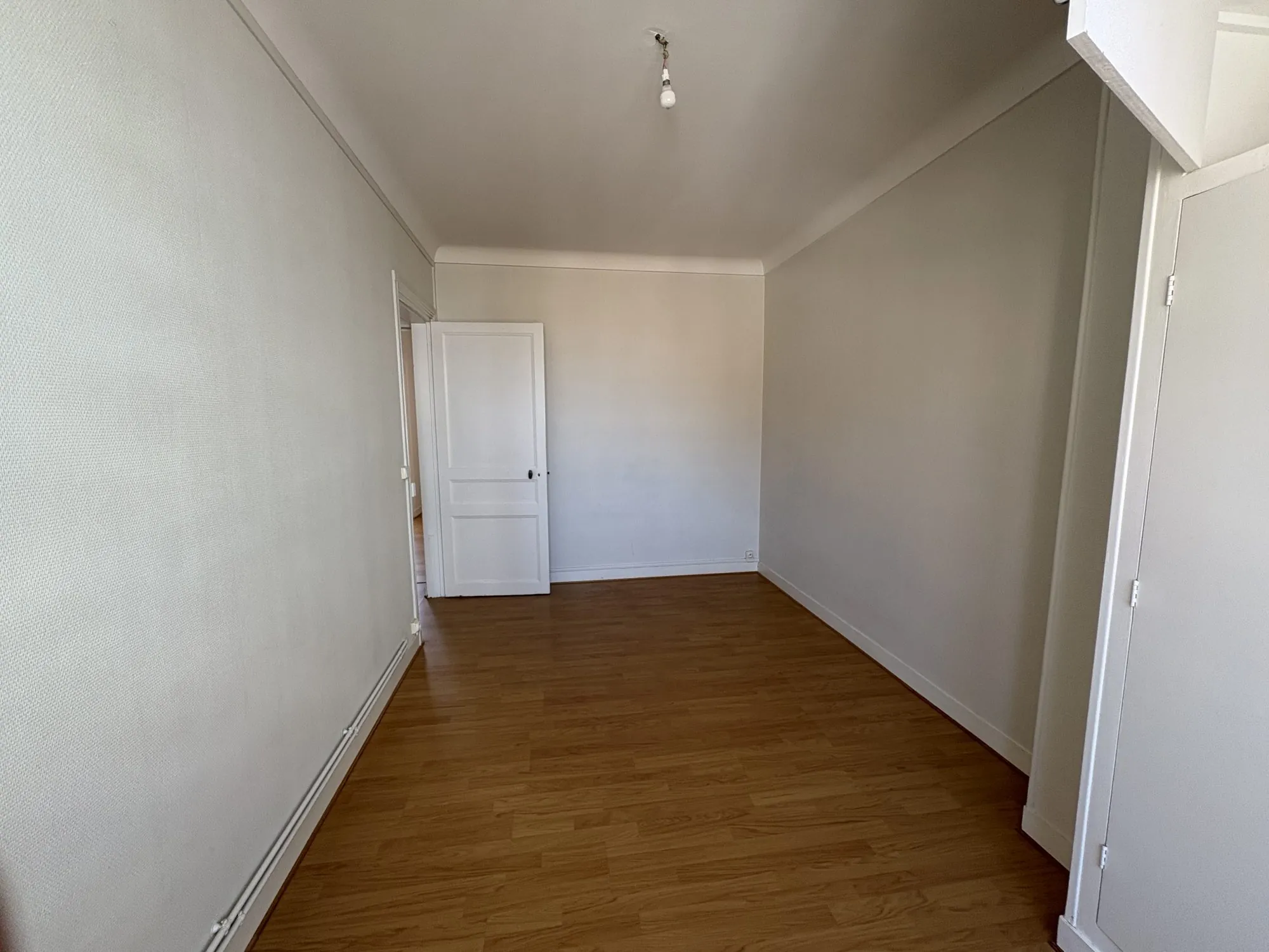 Appartement à vendre au centre de Lisieux avec cave et faibles charges 