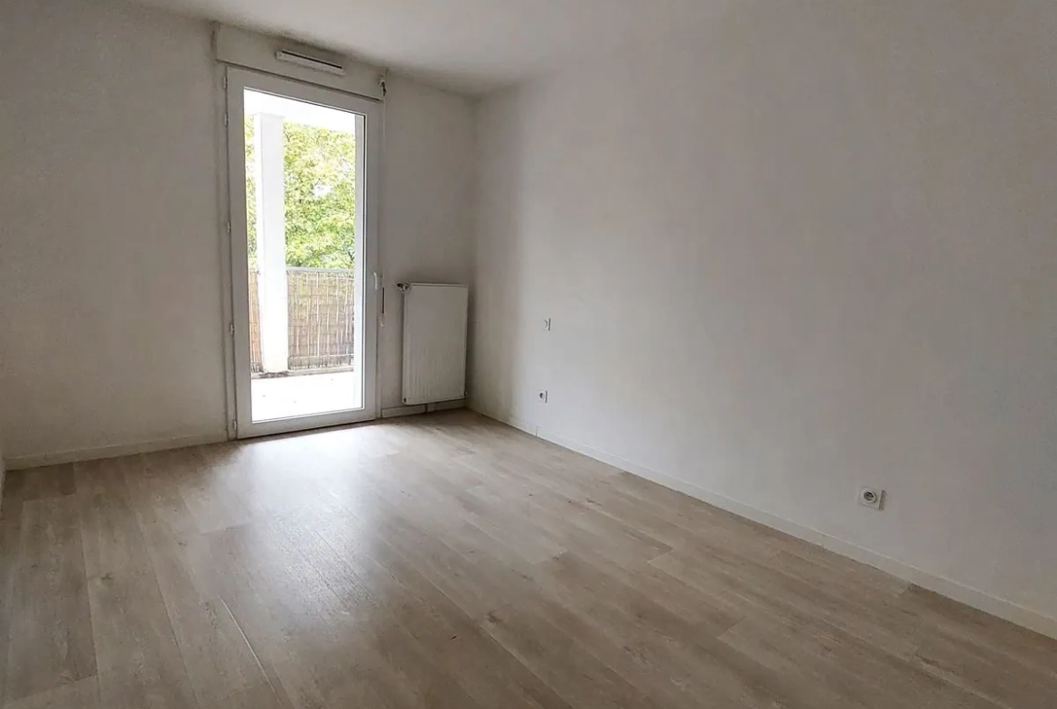 Appartement lumineux avec parking sécurisé à Saint-Nazaire – Résidence de standing 