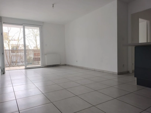 Appartement lumineux avec parking sécurisé à Saint-Nazaire – Résidence de standing