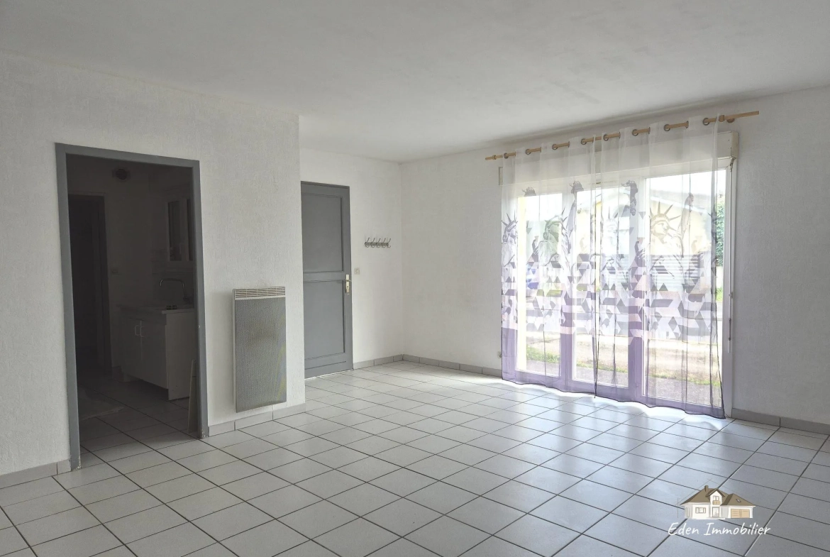 Bel appartement 3 pièces avec 2 chambres à Saint-Sulpice-et-Cameyrac 