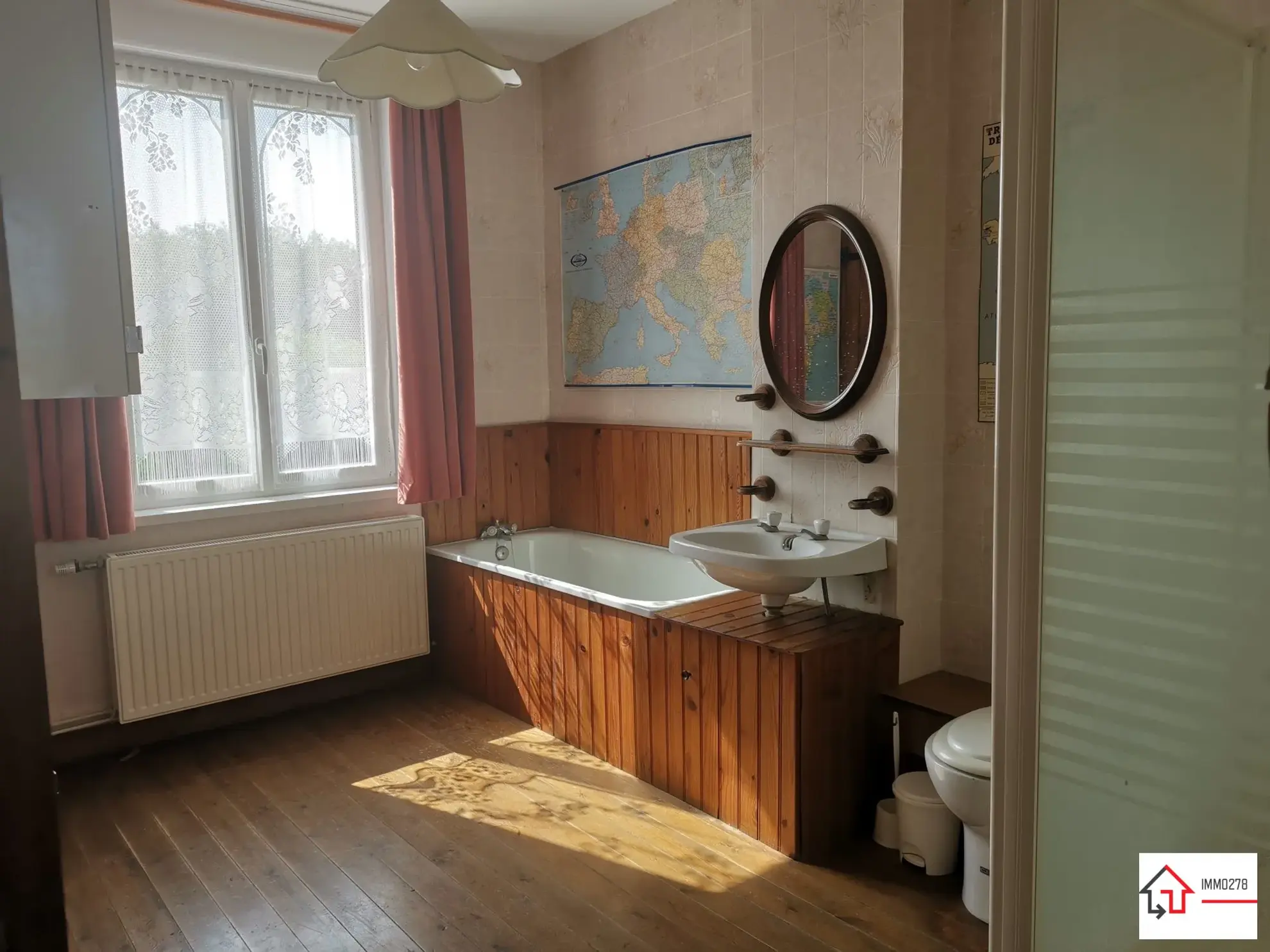 Maison mitoyenne à Oxelaëre près de Cassel – 114 m², jardin, calme 