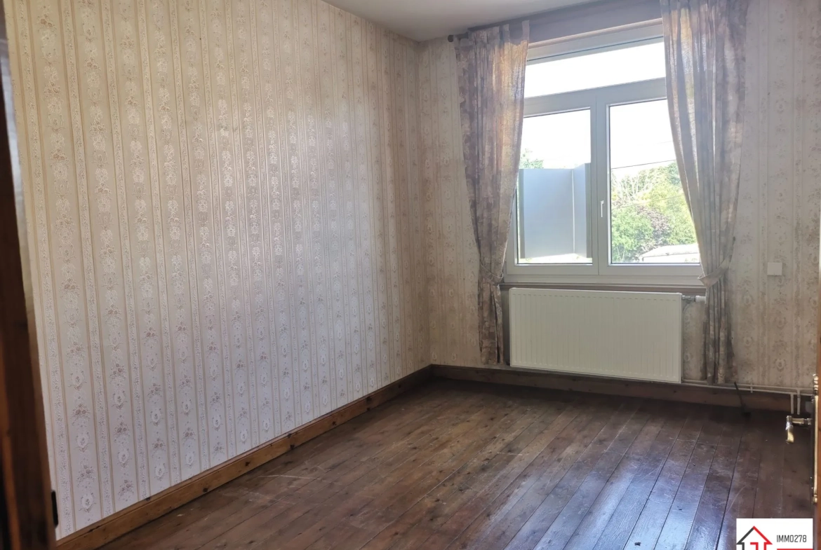 Maison mitoyenne à Oxelaëre près de Cassel – 114 m², jardin, calme 