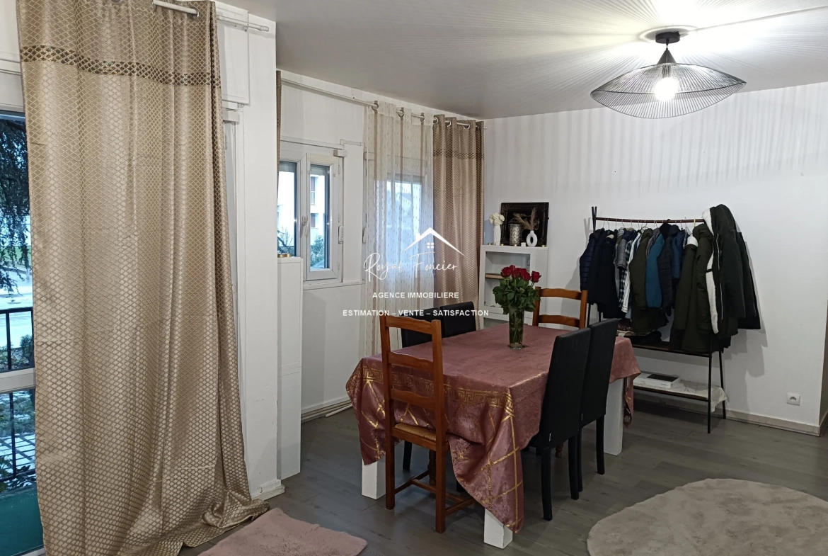 Appartement T4 à vendre à Châtellerault - 82 m², proche centre-ville 