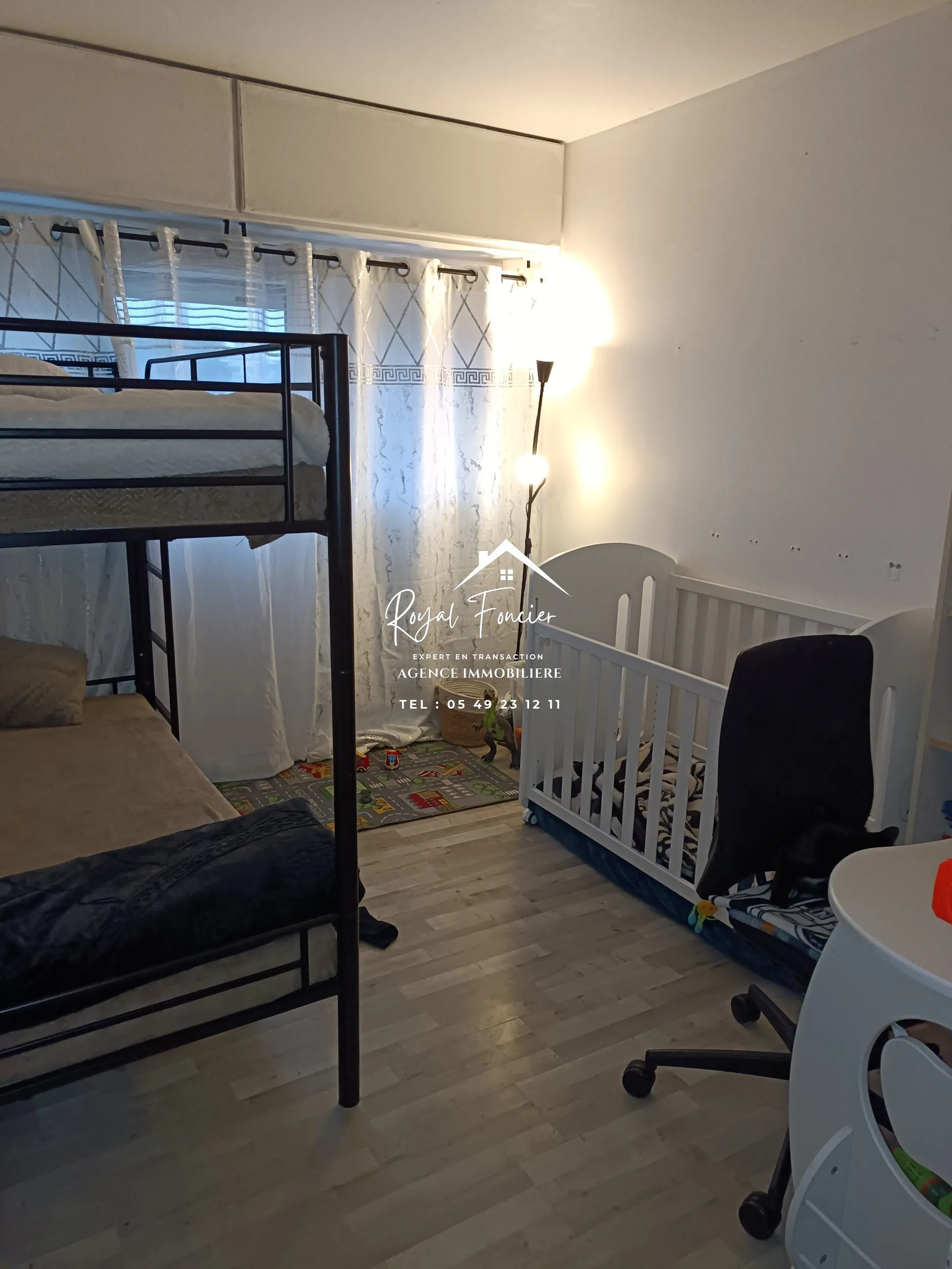 Appartement T4 à vendre à Châtellerault - 82 m², proche centre-ville 
