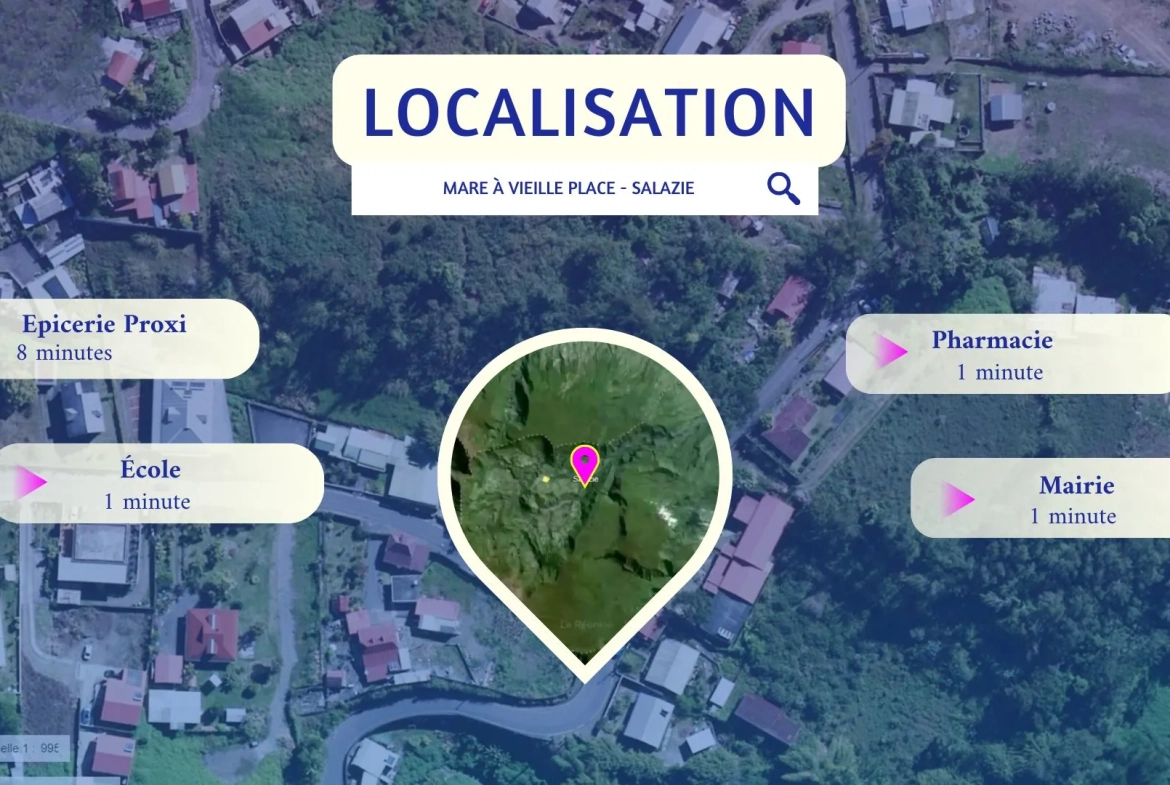 Terrain à vendre à Salazie avec maisons à rénover et potentiel de construction 