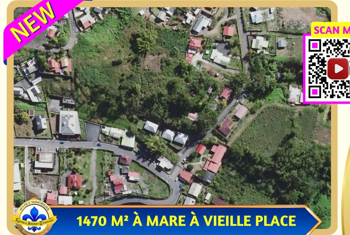 Terrain à vendre à Salazie avec maisons à rénover et potentiel de construction 