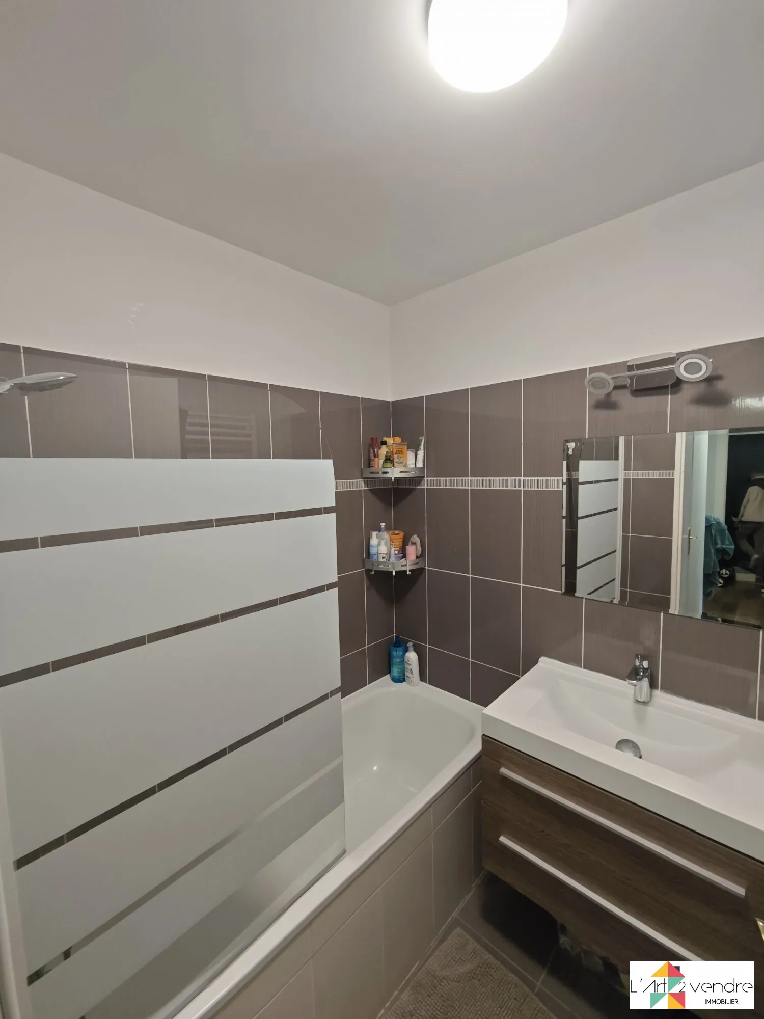 Appartement 3 pièces sécurisé avec parking à Évry-Courcouronnes 