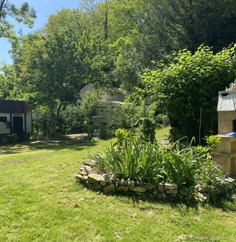Terrain de loisir 865 m² en bord de Meuse à Ugny-sur-Meuse 