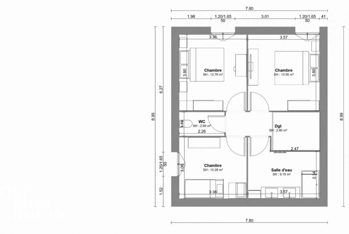 Maison de ville à rénover de 120 m² à Naujan et Postiac avec cour et parking privé 