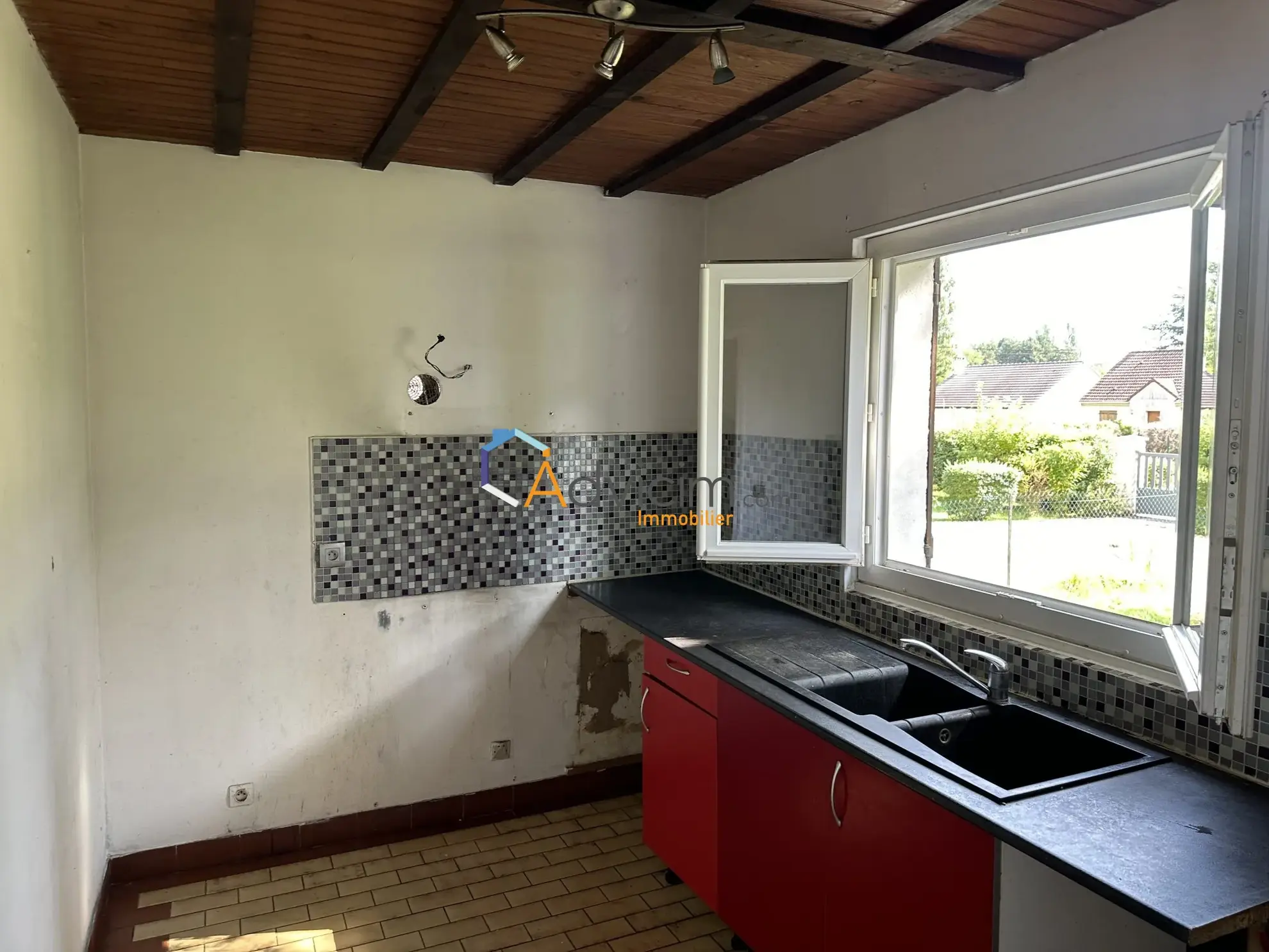 Maison individuelle avec grand terrain à Courtenay 45320 