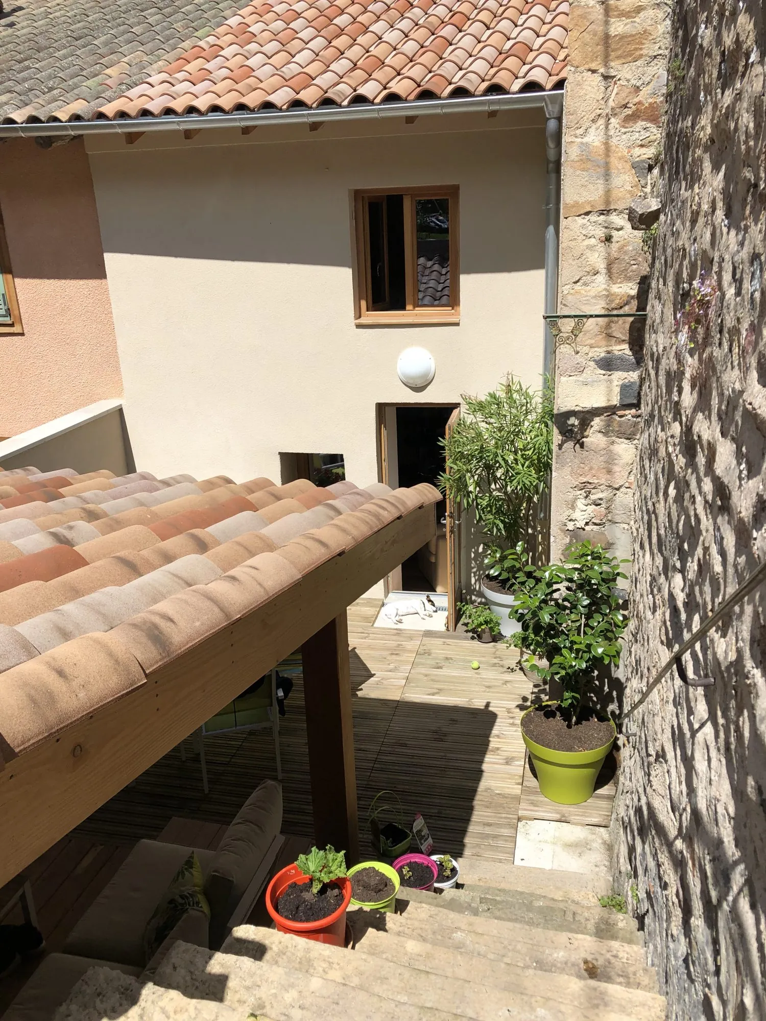 Maison de village rénovée de 90 m² au cœur de Beaujeu 