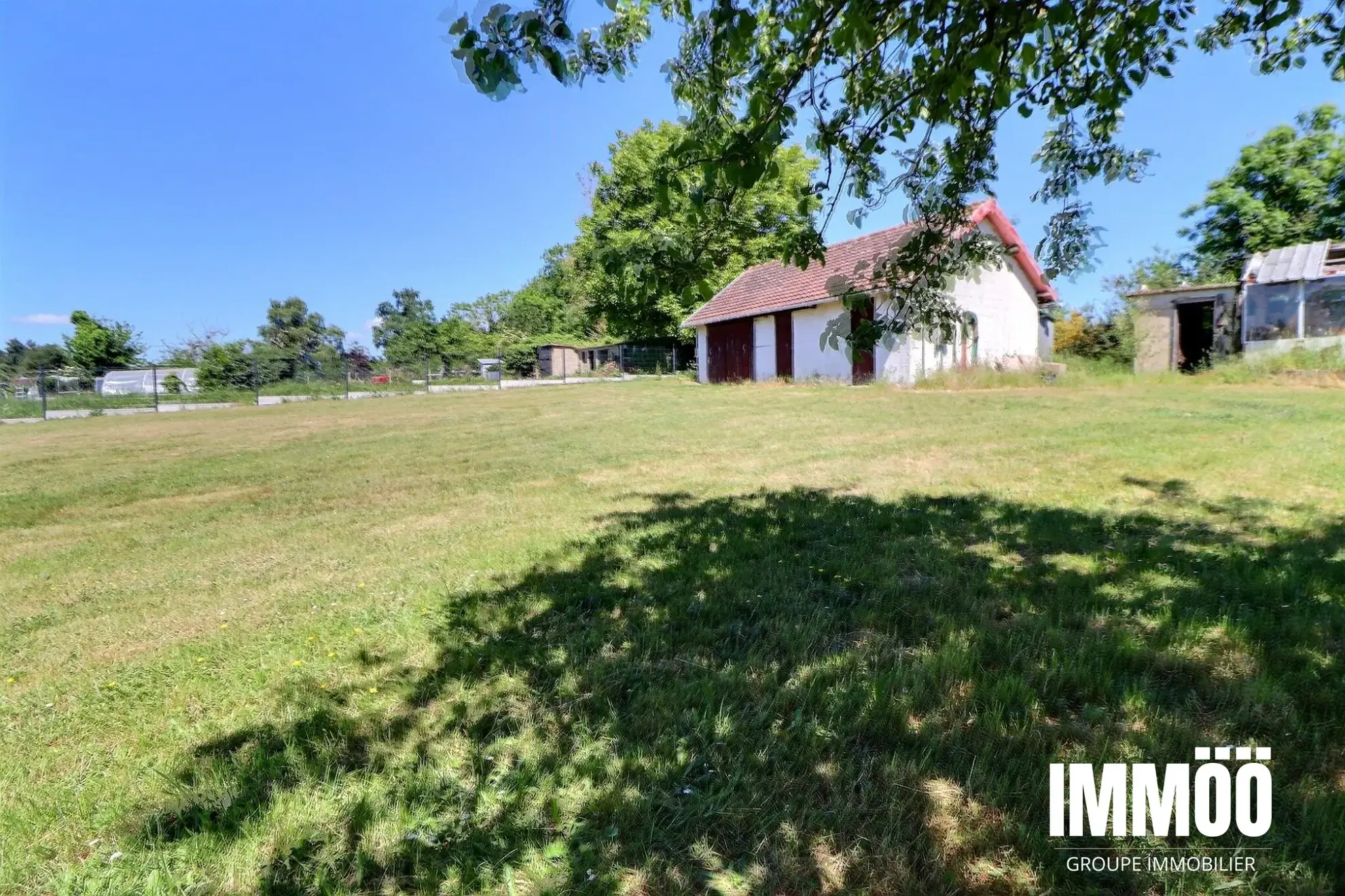 Charmante maison à rénover de 77 m² avec jardin de 2000 m² en campagne 