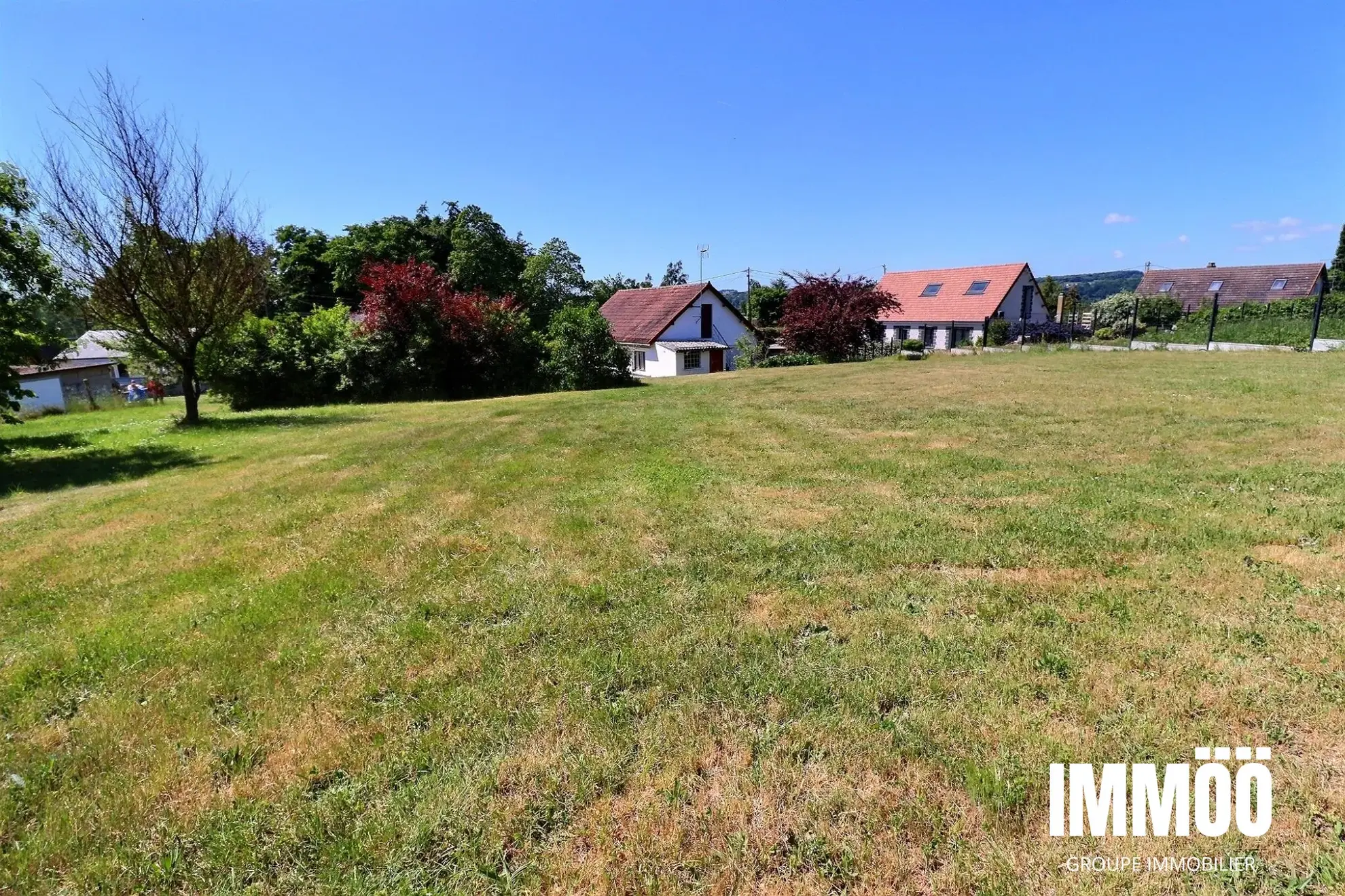 Charmante maison à rénover de 77 m² avec jardin de 2000 m² en campagne 