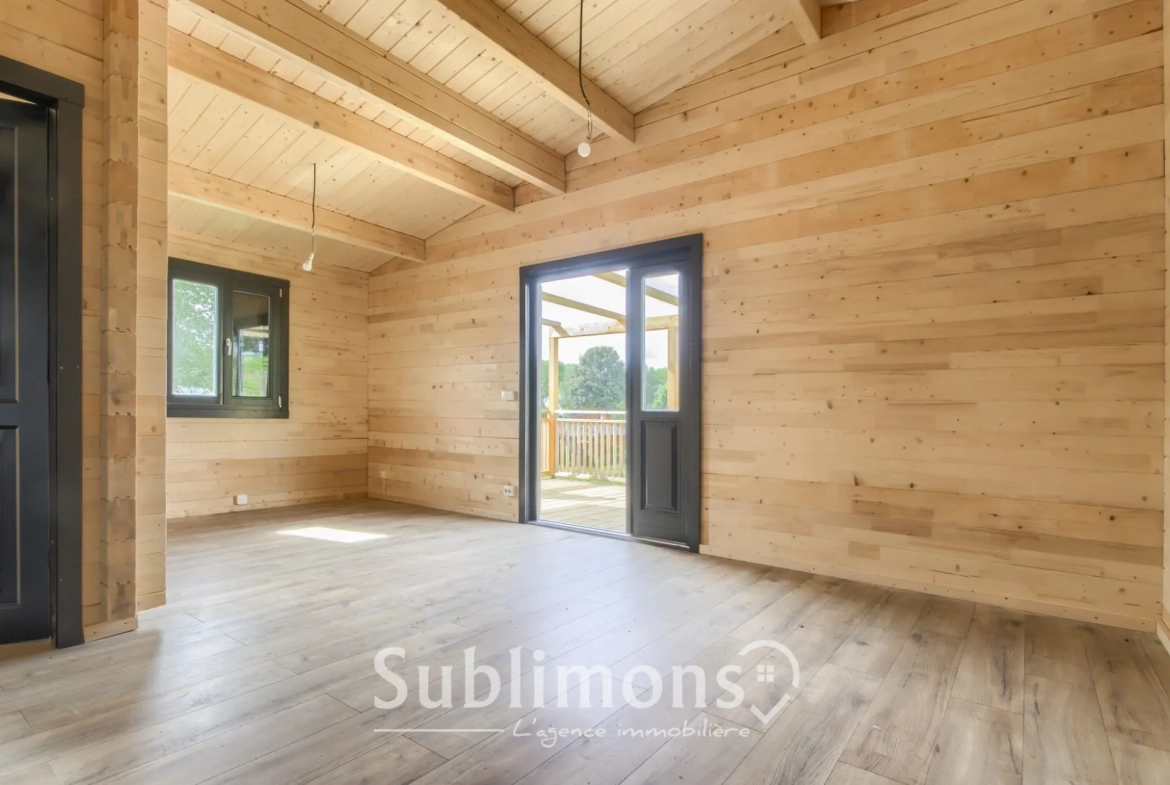 Chalet en bois de 46 m² avec terrasse dans un parc résidentiel à Sulniac 