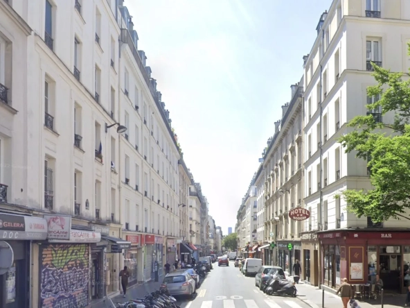 Fonds de commerce Restaurant rapide/Coffee Shop à Paris 11 - 28 m² avec terrasse