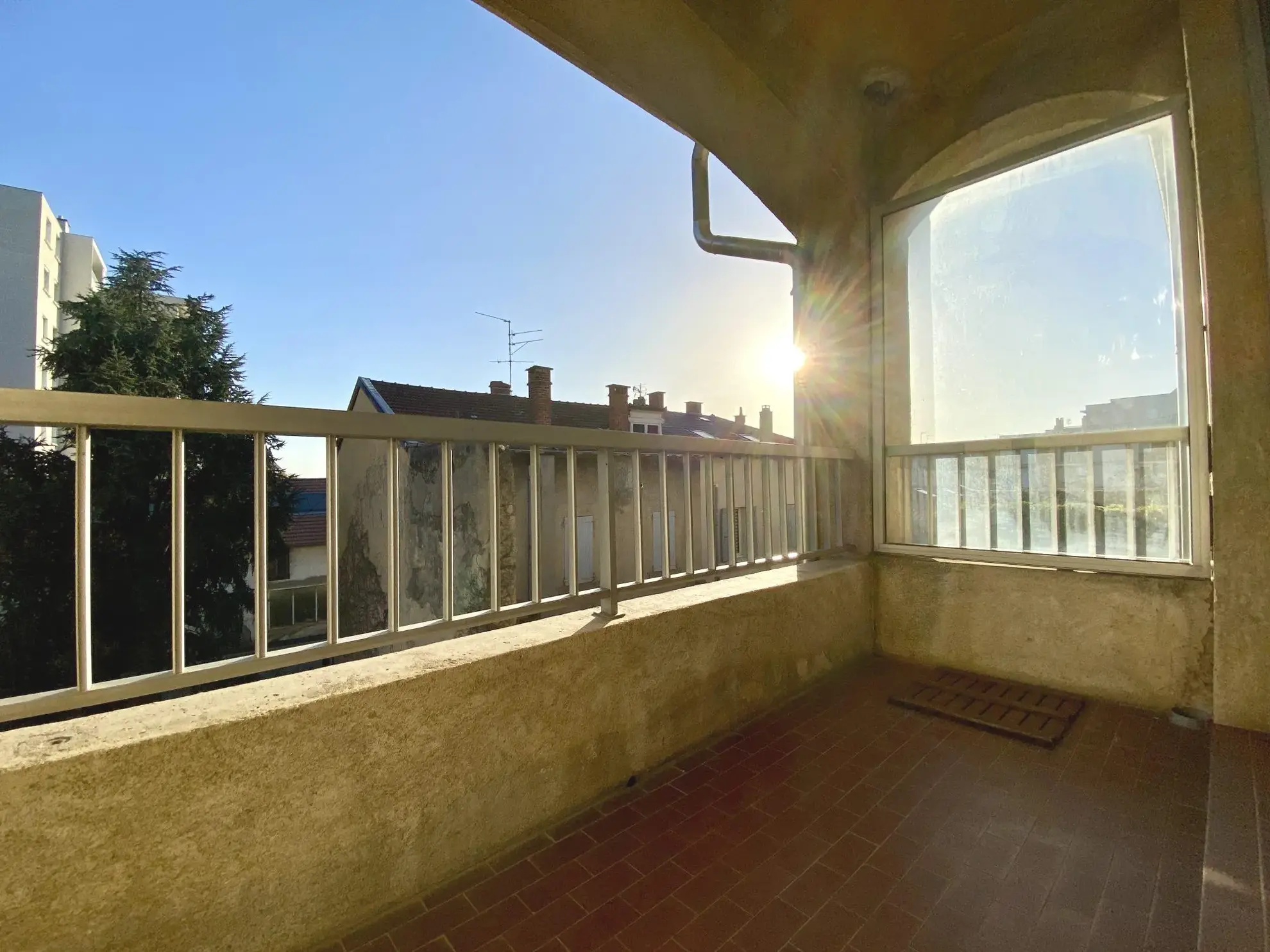 Appartement traversant 60 m² avec garage à Romans-sur-Isère 