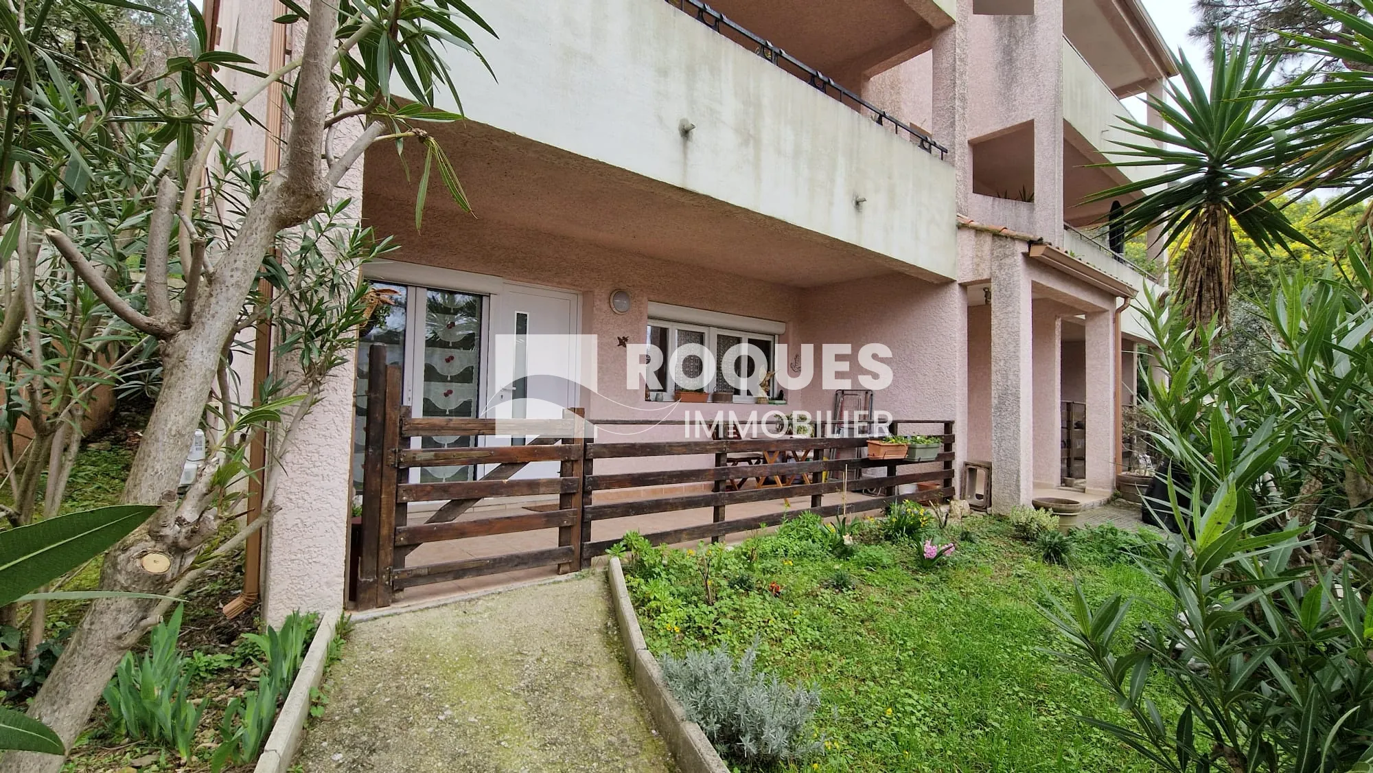 Appartement T2 neuf à Lodève avec terrasse et parking – Résidence récente 
